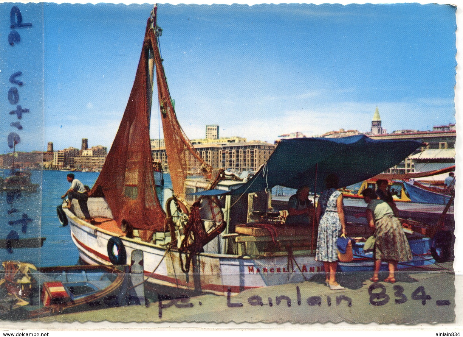 - Marseille - Le Vieux Port, Marchand De Poissons, Direct Du Bateau De Pêche, TTBE, Non écrite, Scans. - Oude Haven (Vieux Port), Saint Victor, De Panier