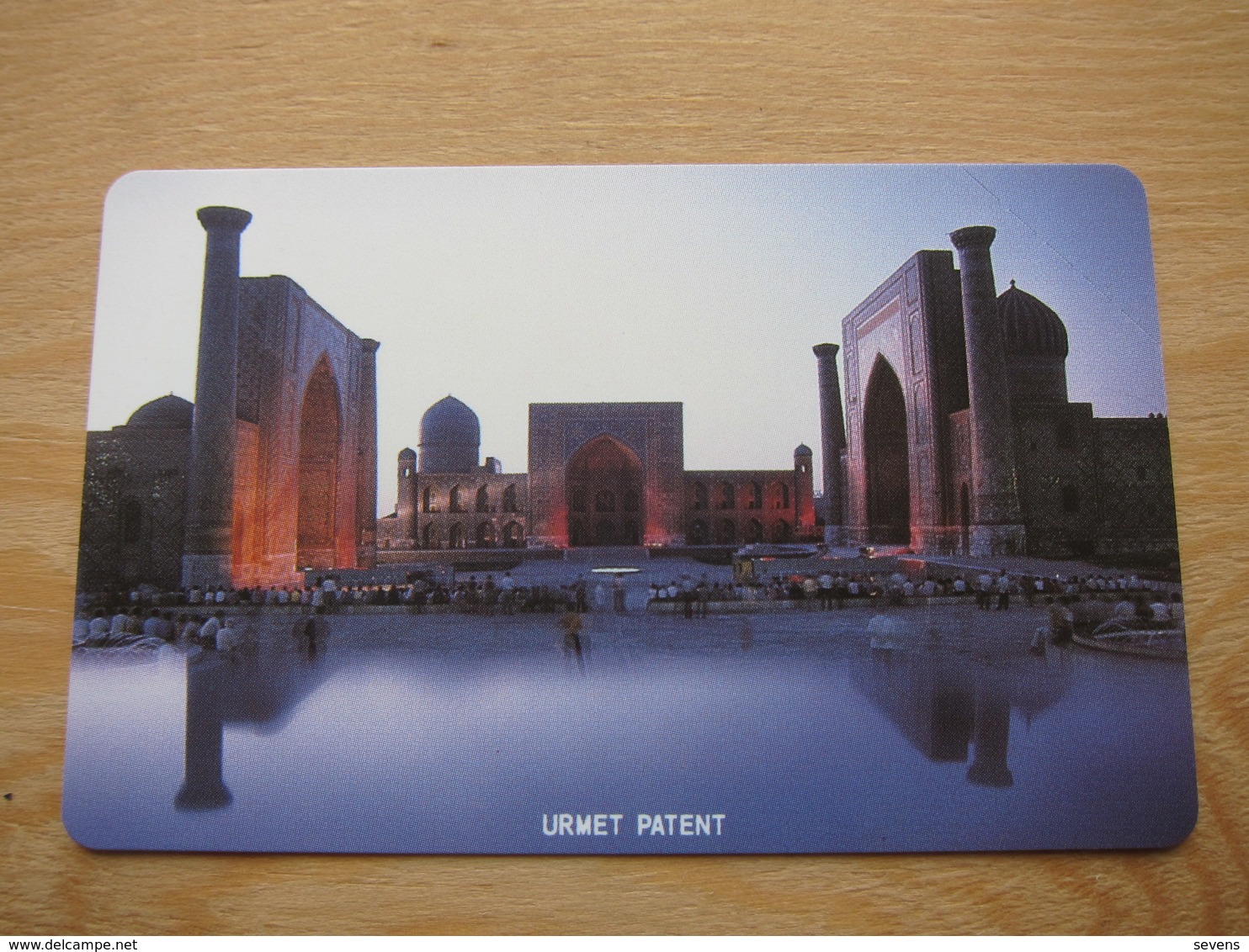 Urmet Phonecard,the First Issue,Mosque,mint - Uzbekistán