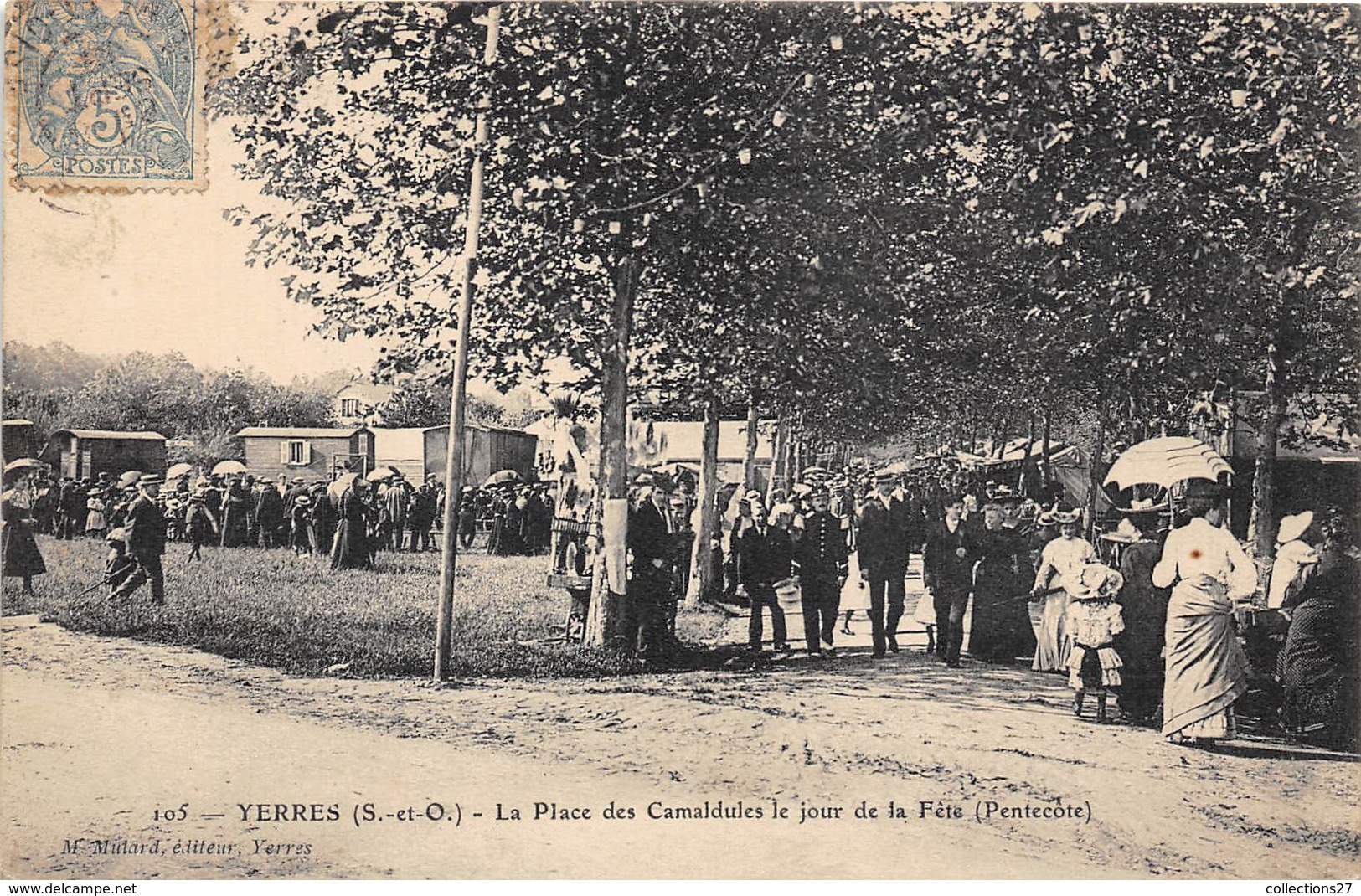 91-YERRE- LA PLACE DES CAMALDULES LE JOUR DE LA FÊTE ( PENTECÔTE ) - Yerres