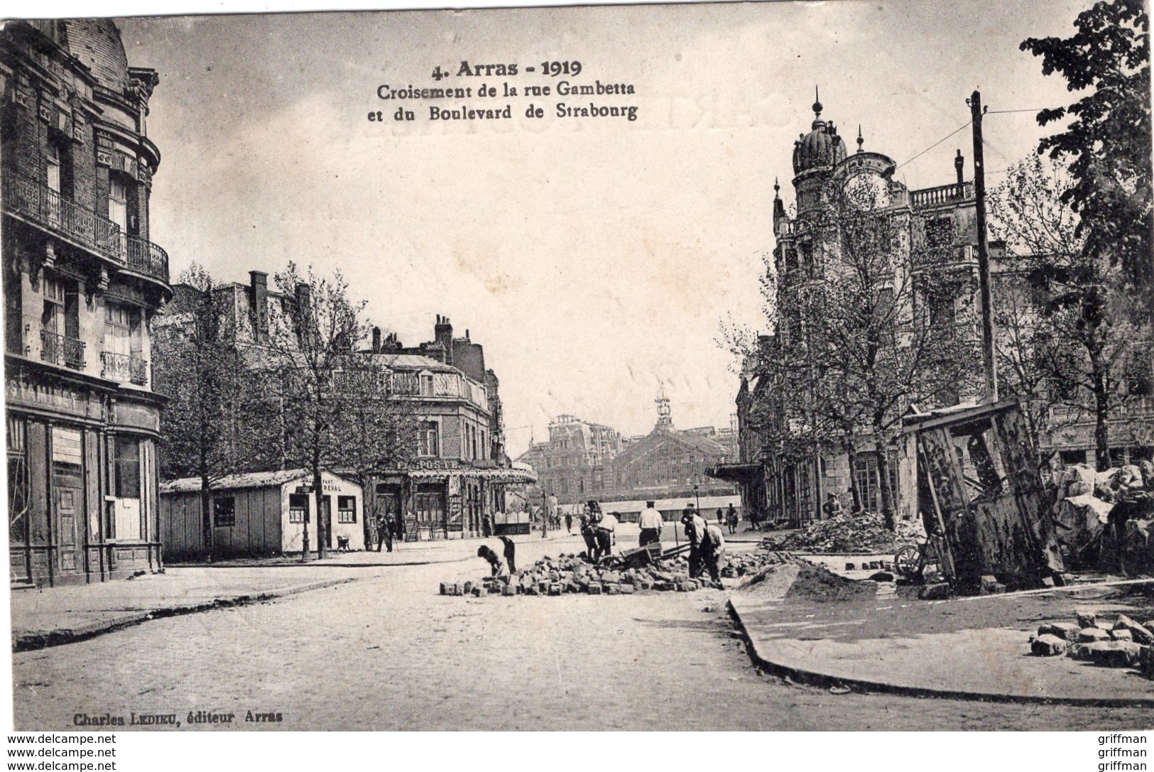 ARRAS 1919 CROISEMENT DE LA RUE GAMBETTA AT DU BOULEVARD DE STRASBOURG TBE - Arras