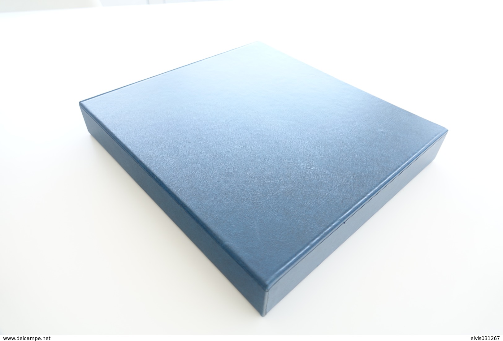 Israel Album - Lindner Album Case, Blue, Format 5x30x32cm - Grand Format, Fond Blanc