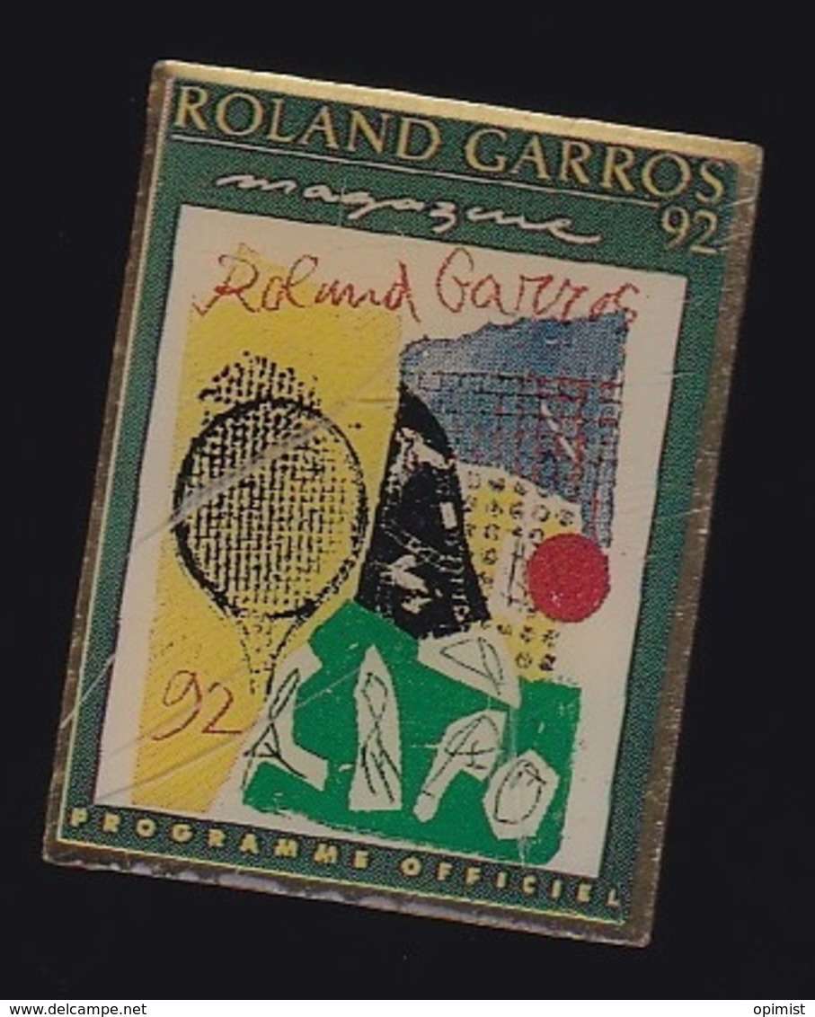 63972- Pin's -Roland Garros Magazine.Tennis.signé FFT. - Tennis