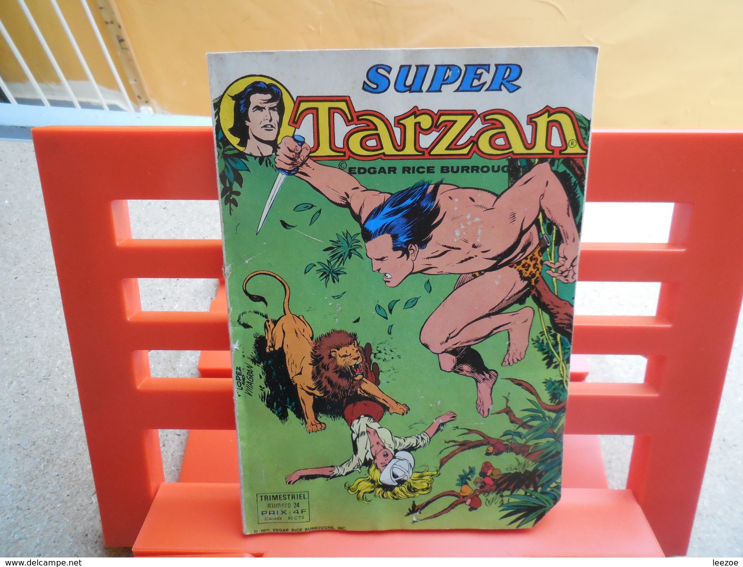 SUPER TARZAN N°24 ....................3C0420 - Tarzan