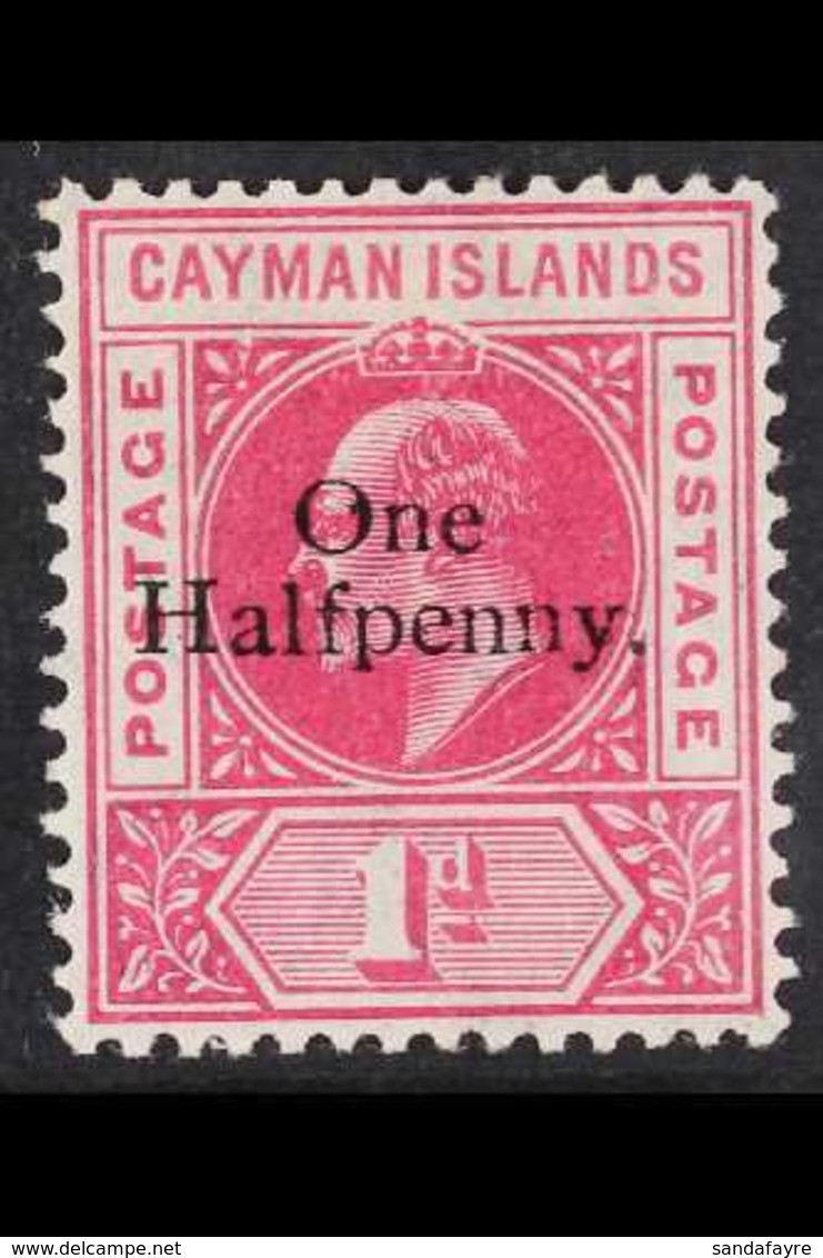 1907 VARIETY.  One Halfpenny On 1d Carmine Surcharge Bearing An Early Stage SLOTTED FRAME Variety (position L 1/4), SG 1 - Kaimaninseln