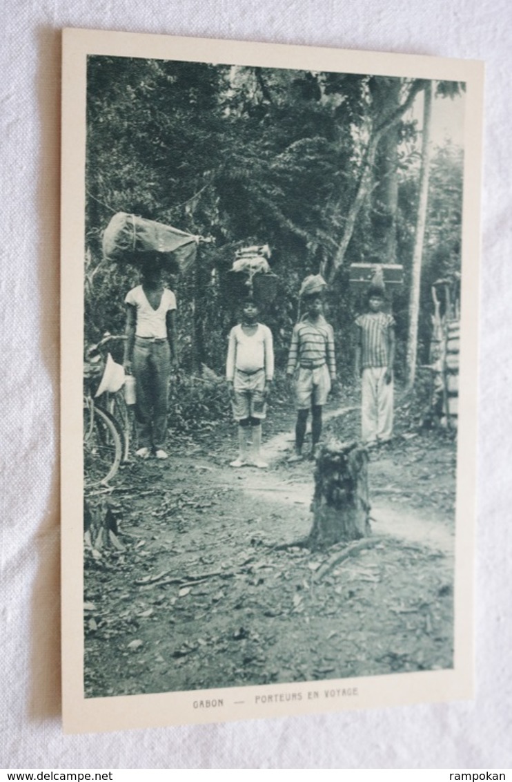 CPA/CPSM - Carte Postale, Gabon, Porteurs En Voyage, Société Des Missions évangéliques, Sépia - Gabón