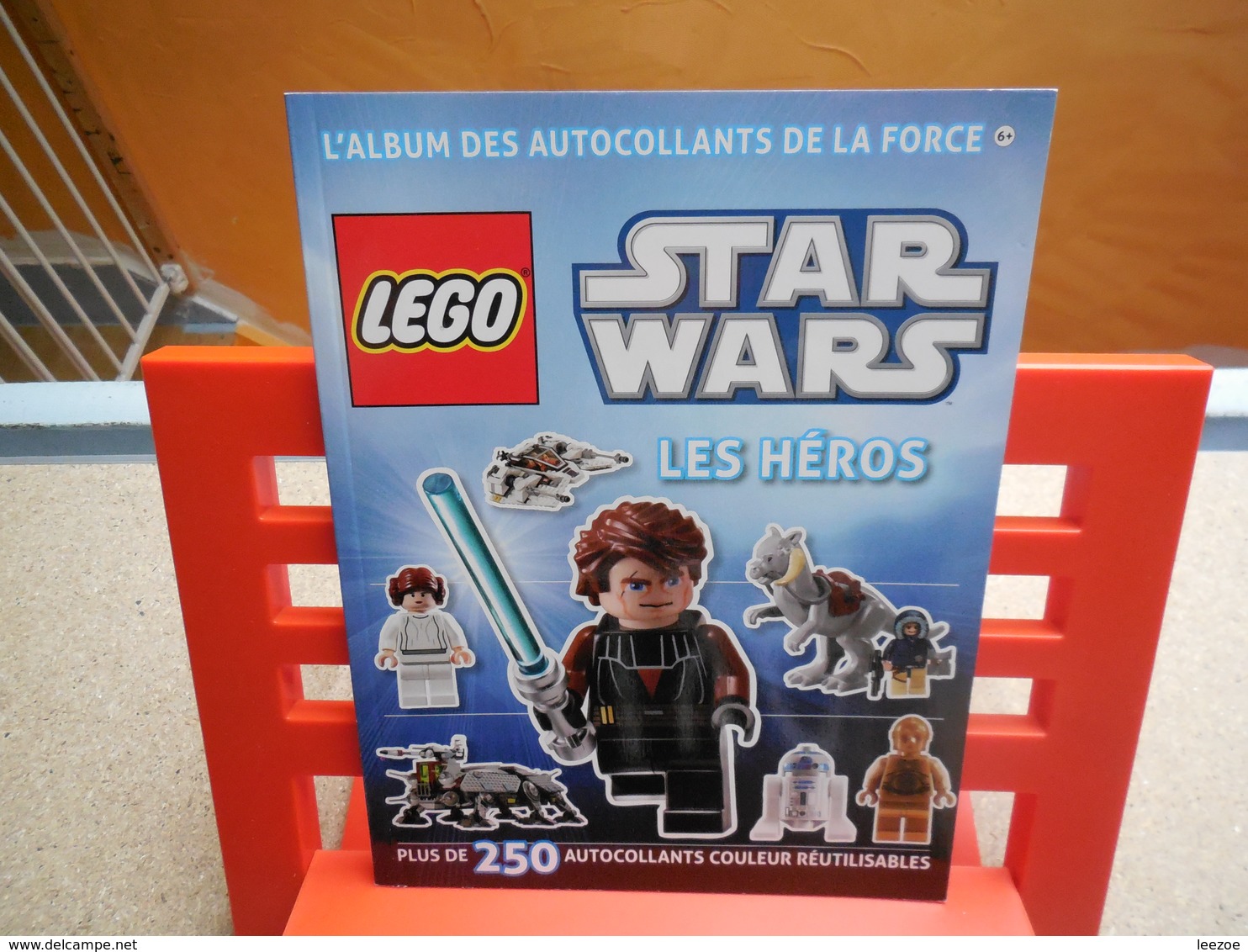 Lego Star Wars, L'album Des Autocollants De La Force Les Héros, 2011, Neuf........3C0420 - Autocollants