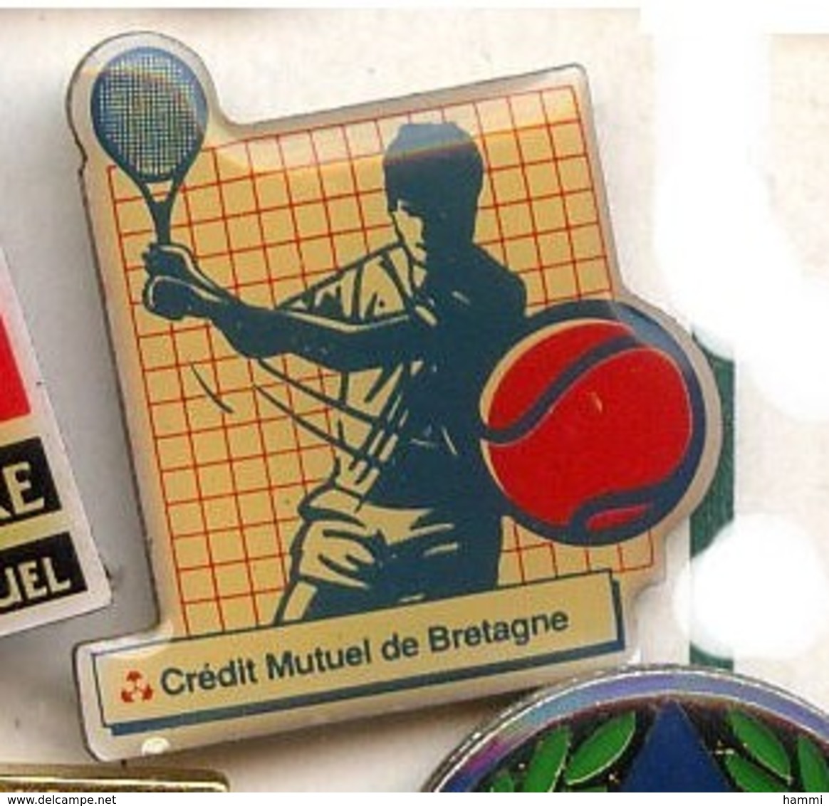 S01 Pin's Banque Bank CRÉDIT MUTUEL DE BRETAGNE TENNIS Roland Garros ?? Achat Immédiat - Tennis