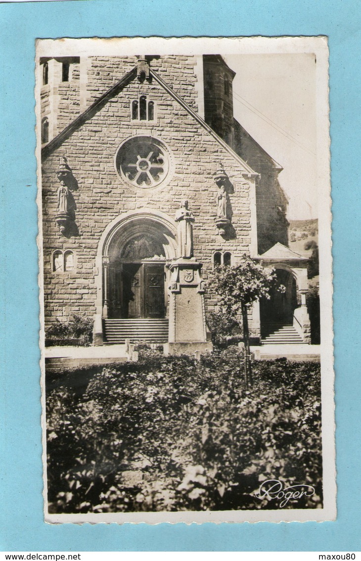 SAINTE-JEANNE D'ARC Devant L'EGLISE - - Lapoutroie