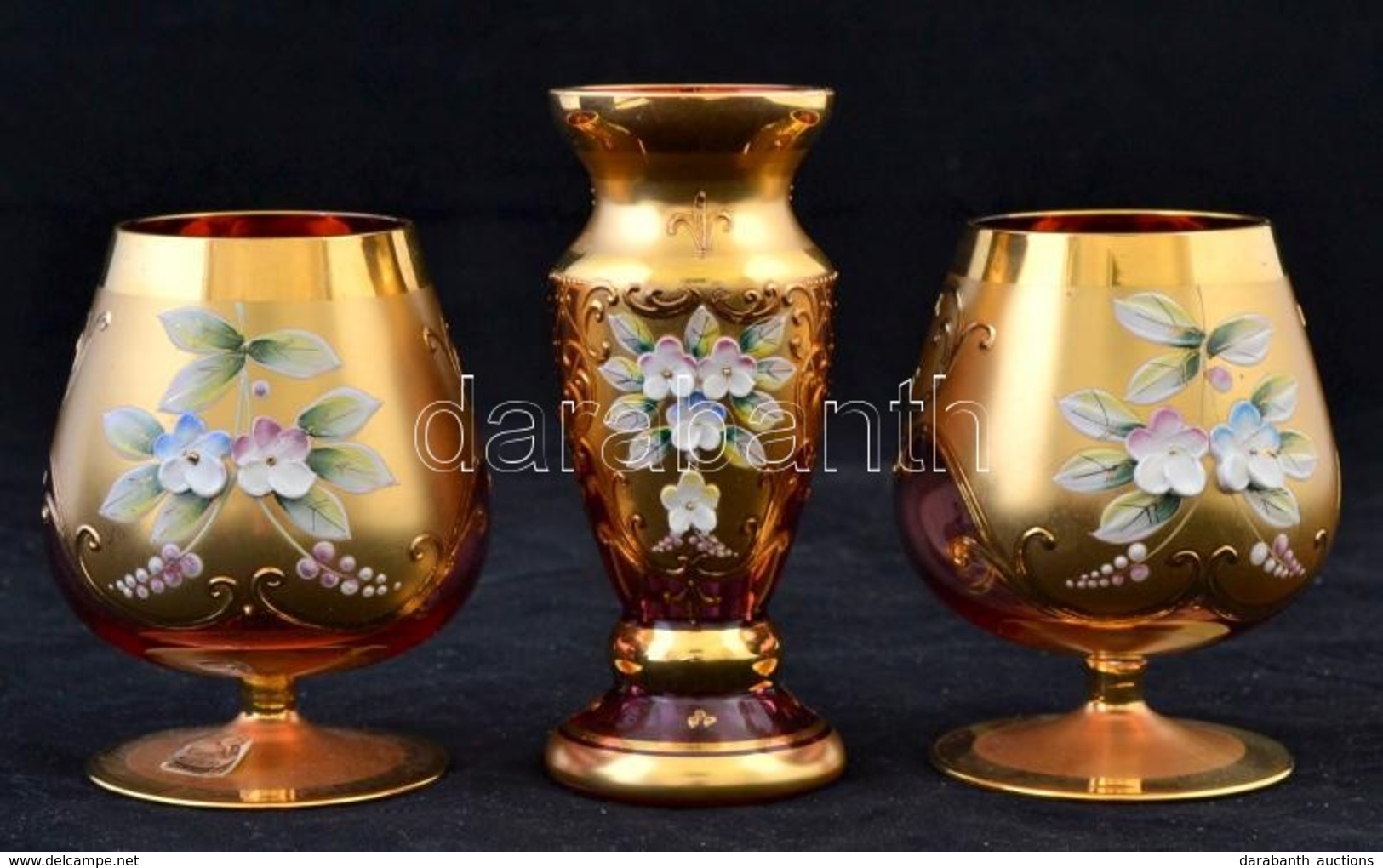 3 Db Aranyozott, Virágmintás Díszítésű üvegpohár, Mini Váza, Minimális Kopásnyomokkal, 10 és 11 Cm - Glas & Kristall