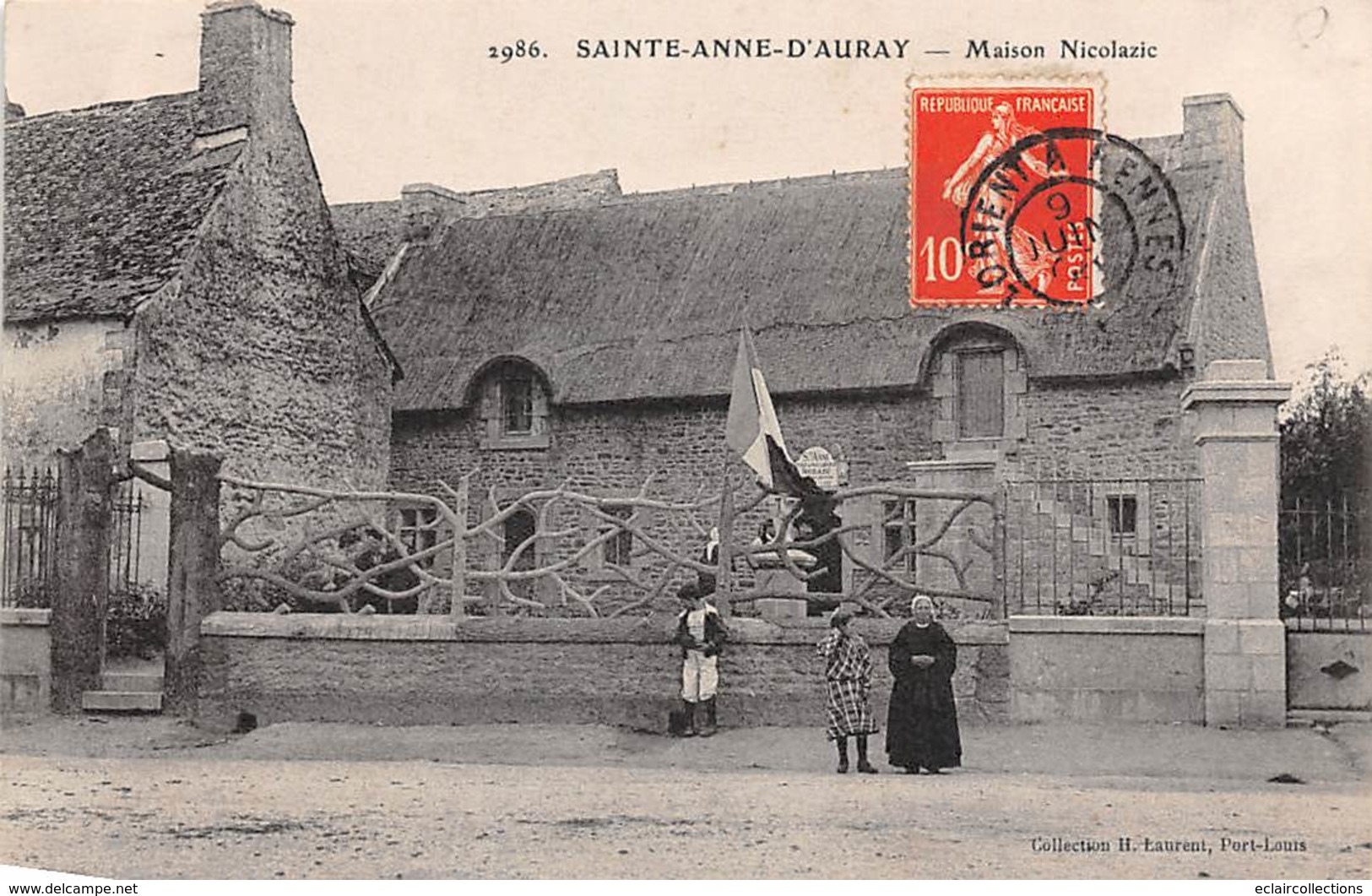 Sainte Anne D'Auray        56        Maison Nicolazic    (Voir Scan) - Sainte Anne D'Auray