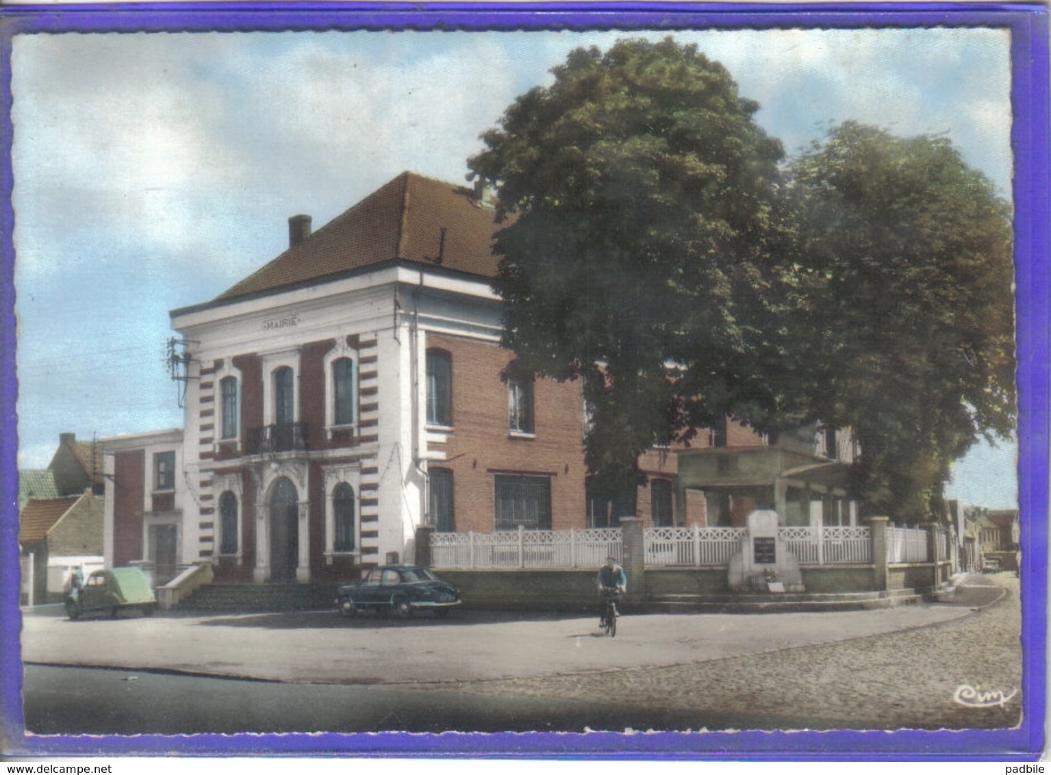 Carte Postale 59. Auby  Hotel De Ville  Très Beau Plan - Auby