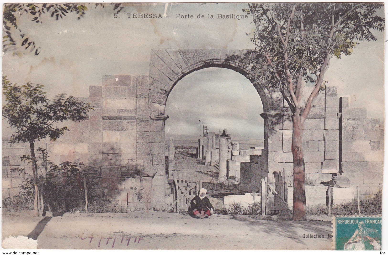 Algérie : TEBESSA : Porte De La Basilique - Tebessa