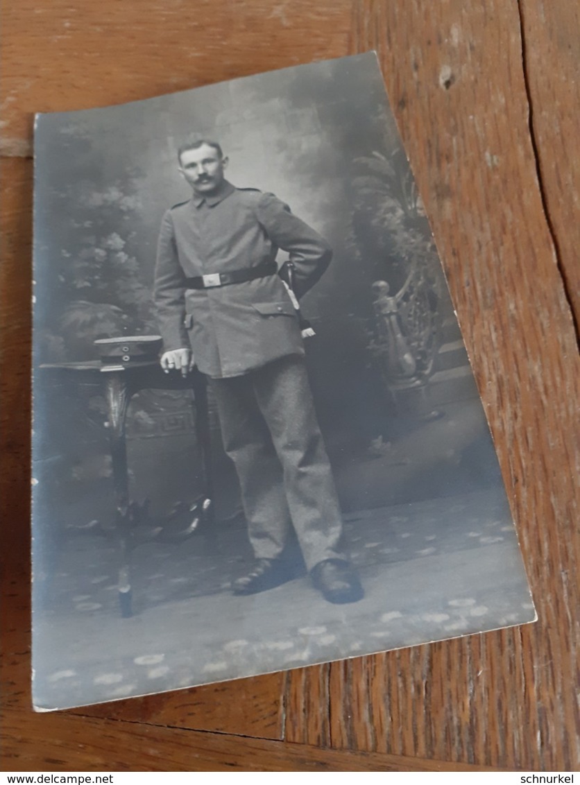 DEUTSCHER MANN DAZUMAL - GUSTAV - DEUTSCHER SOLDAT MIT DOLCH - METZ - WIDMUNG - 40er - War, Military