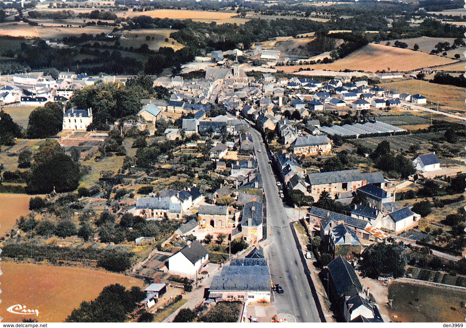 ENTRAMMES - Vue Générale Aérienne - Entrammes