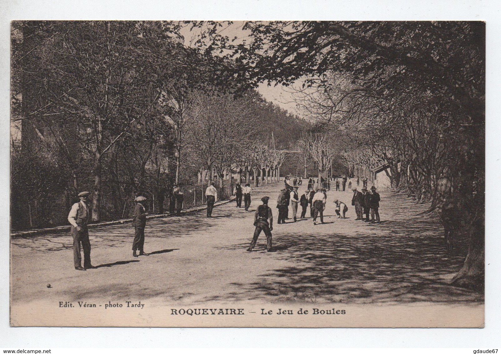 ROQUEVAIRE (13) - LE JEU DE BOULES - PETANQUE - Roquevaire