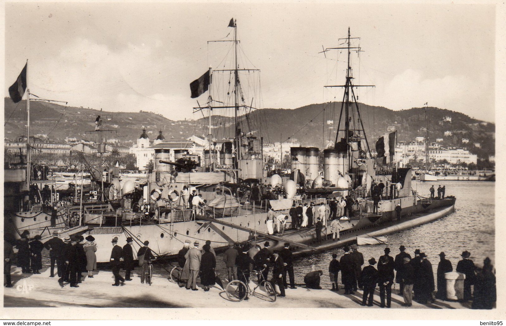 CPSM De CANNES - Torpilleurs Et Sous Marins Dans Le Port. - Cannes