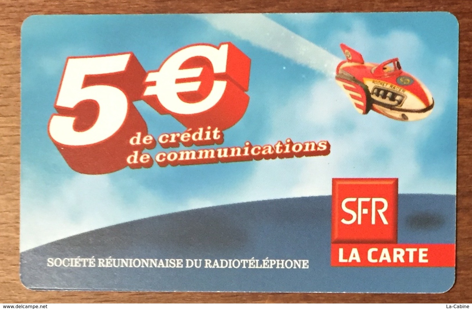 RÉUNION NAVIRE RECHARGE GSM SFR 5 EURO DU 09/11 CARTE PRÉPAYÉE PHONECARD CARD PAS TÉLÉCARTE - Réunion