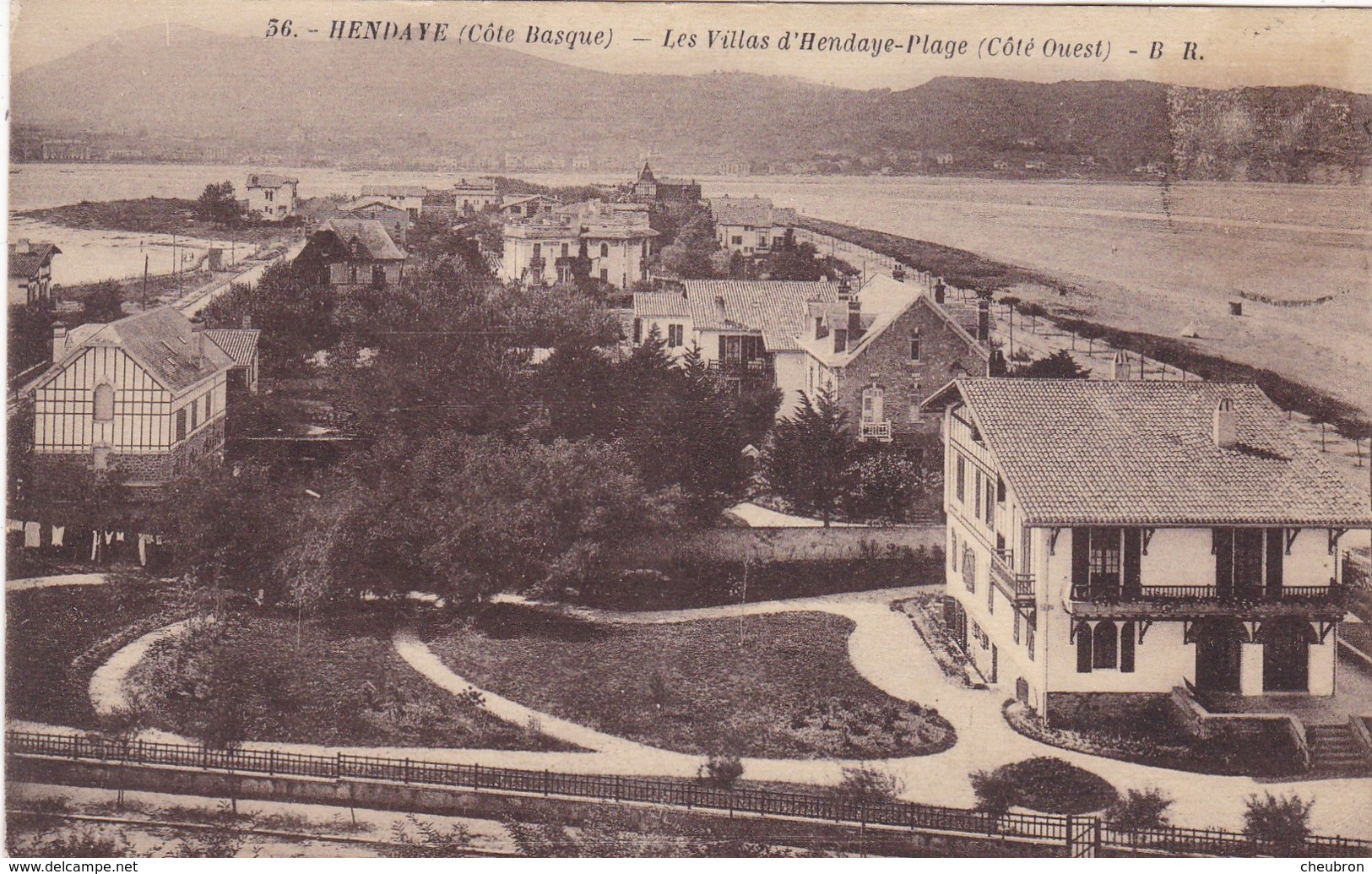 64 HENDAYE. CPA. LES VILLAS D'HENDAYE PLAGE COTE OUEST - Hendaye