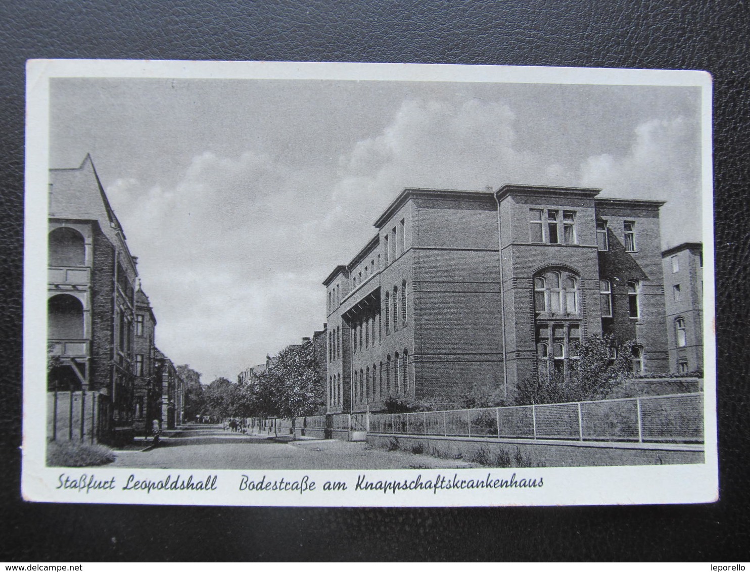 AK STASSFURT LEOPOLDSHALL Bodestrasse Ca.1940  /  D*43596 - Stassfurt