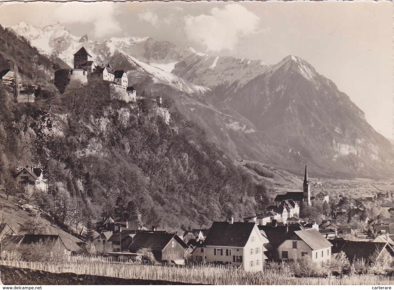 LIECHTENSTEIN,OBERLAND,VADUZ,terre Agricole,eglise,village,CARTE PHOTO - Liechtenstein