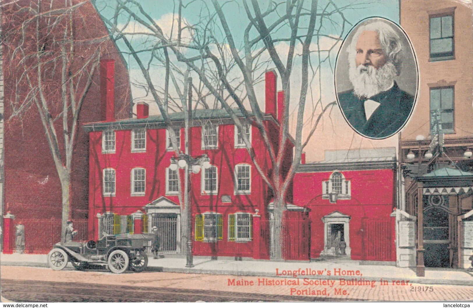 LONGFELLOW'S HOME - MAINE HISTORICAL SOCIETY BUILDING IN REAR / PORTLAND - ME - Portland