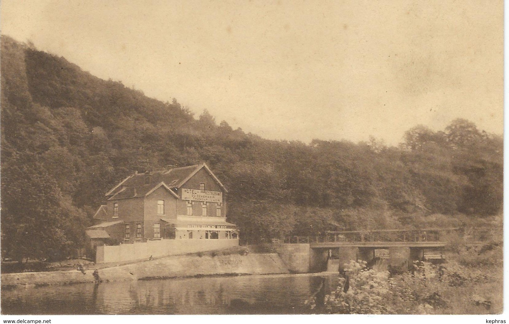 LANDELIES : Hotel Et Vue Du Déversoir - Montigny-le-Tilleul