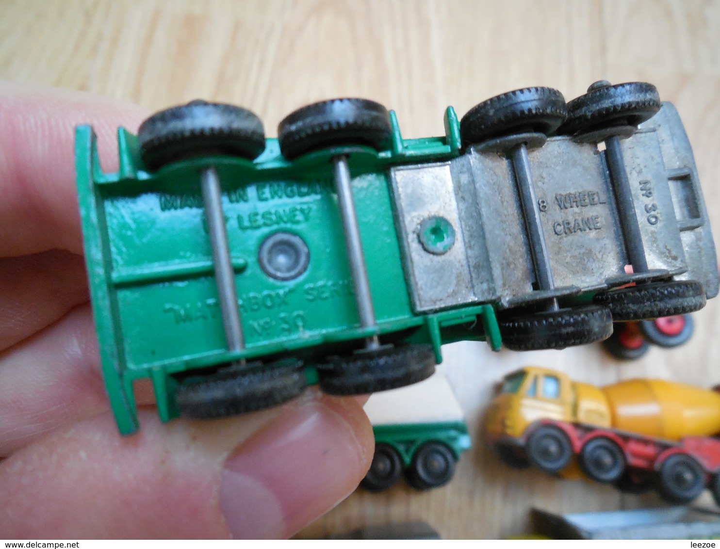 matchbox véhicules de chantier wheel crane.mack dump truck.petrol tanker. truck n°21.refuse truck.wheel tipper.dodge