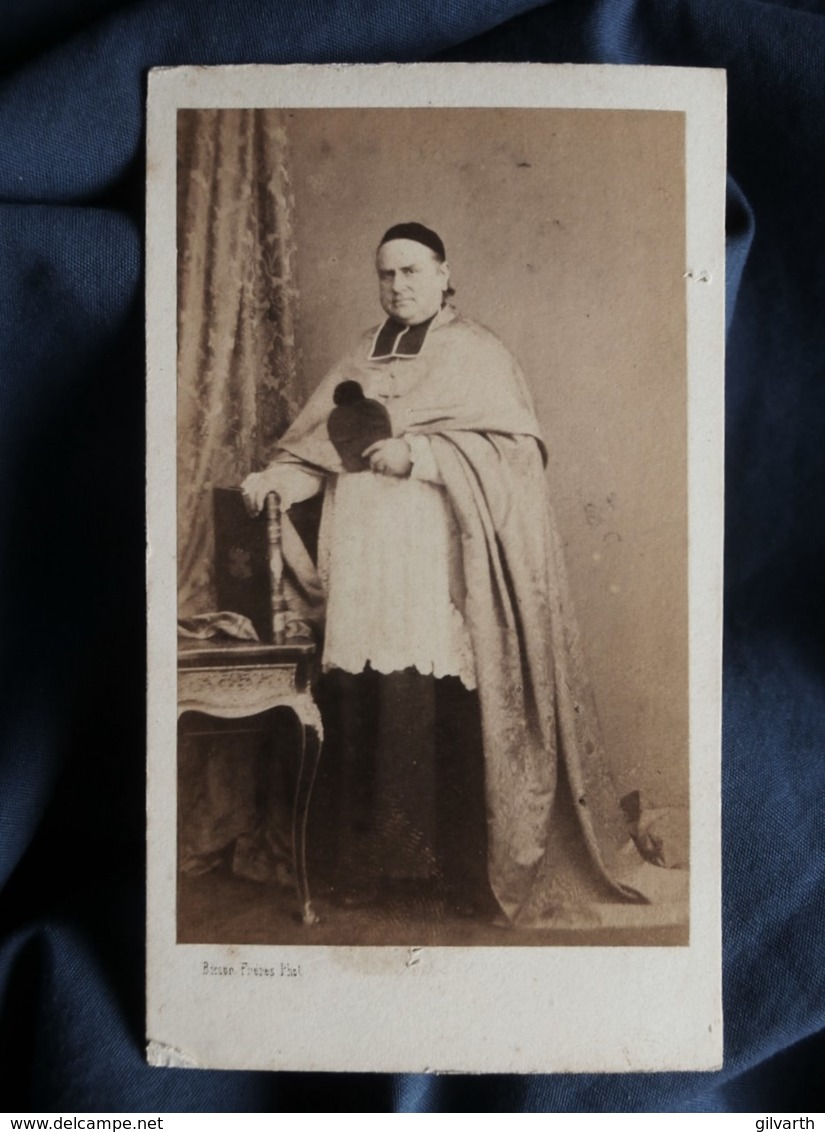 Photo CDV  Bisson à Paris  Religieux, Cardinal, Evêque  Sec. Empire  CA 1865 - L497A - Anciennes (Av. 1900)