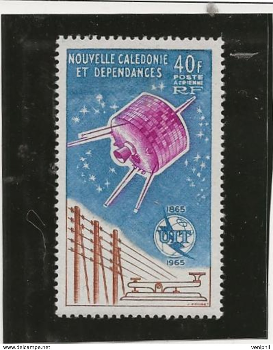 NOUVELLE - CALEDONIE - POSTE AERIENNE N° 80 NEUF INFIME CHARNIERE - ANNEE 1965 - COTE :16 € - Nuovi