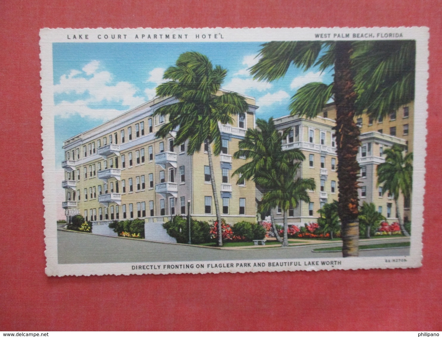 Lake Court Apartments Hotel    Florida > West Palm Beach   Ref 3982 - West Palm Beach