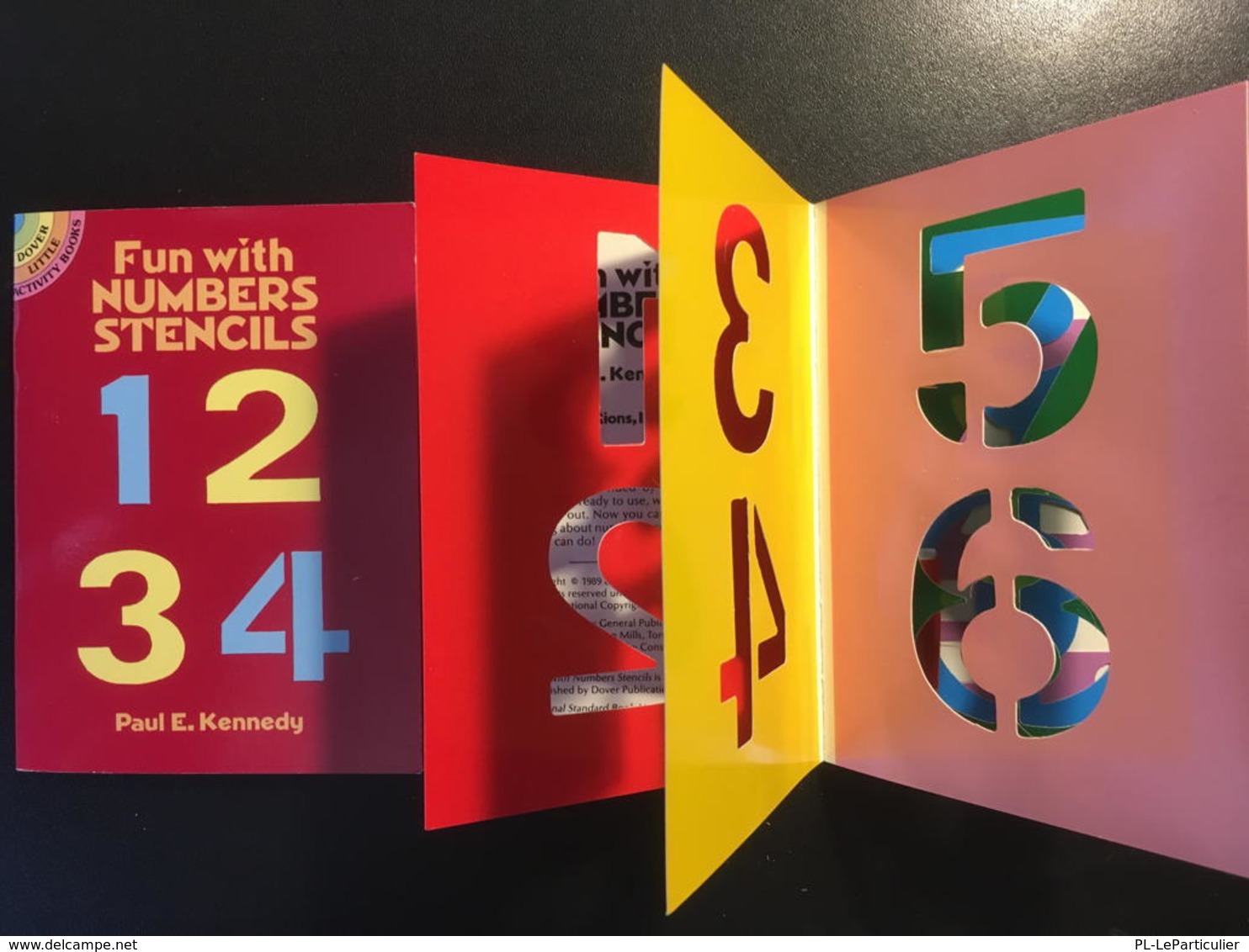 Fun With Numbers And ABC Stencils (set De 2 Petits Livre Pochoirs) Dover USA - ABC & Numeri