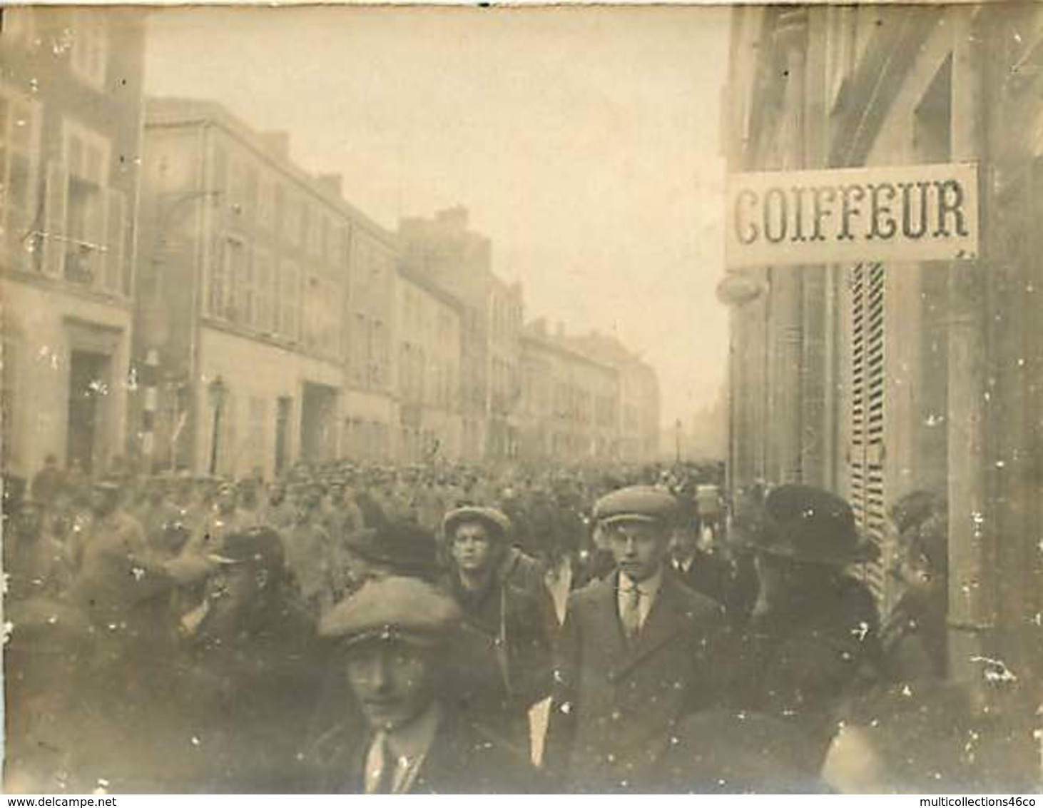 130420C - PHOTO 1930 - 51 CHALONS Rue De La Marne Convoi De 600 Prisonniers Allemands Boche - Guerre 14 18 - Châlons-sur-Marne