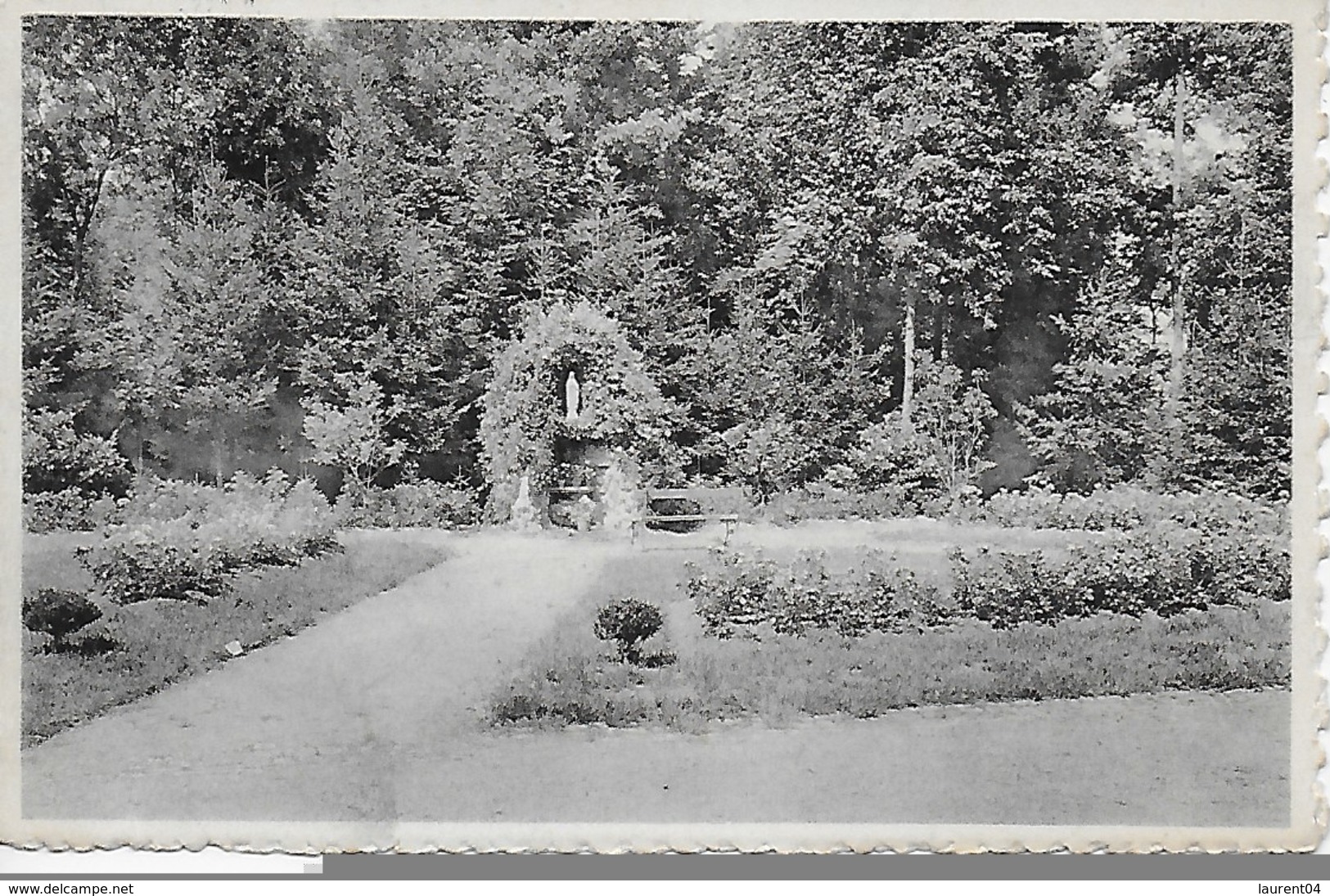 ROUVROY HARNONCOURT. MAISON DE LA SAINTE FAMILLE.  GROTTE  N D  DE LOURDES - Rouvroy