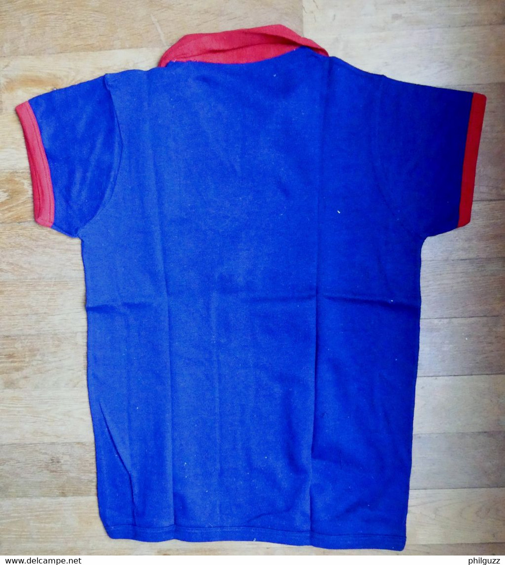 1 CHEMISE MAILLOT DE FOOT Manches Courtes EN COTON BLEU Liserets Rouges Années 40-50 - Andere & Zonder Classificatie