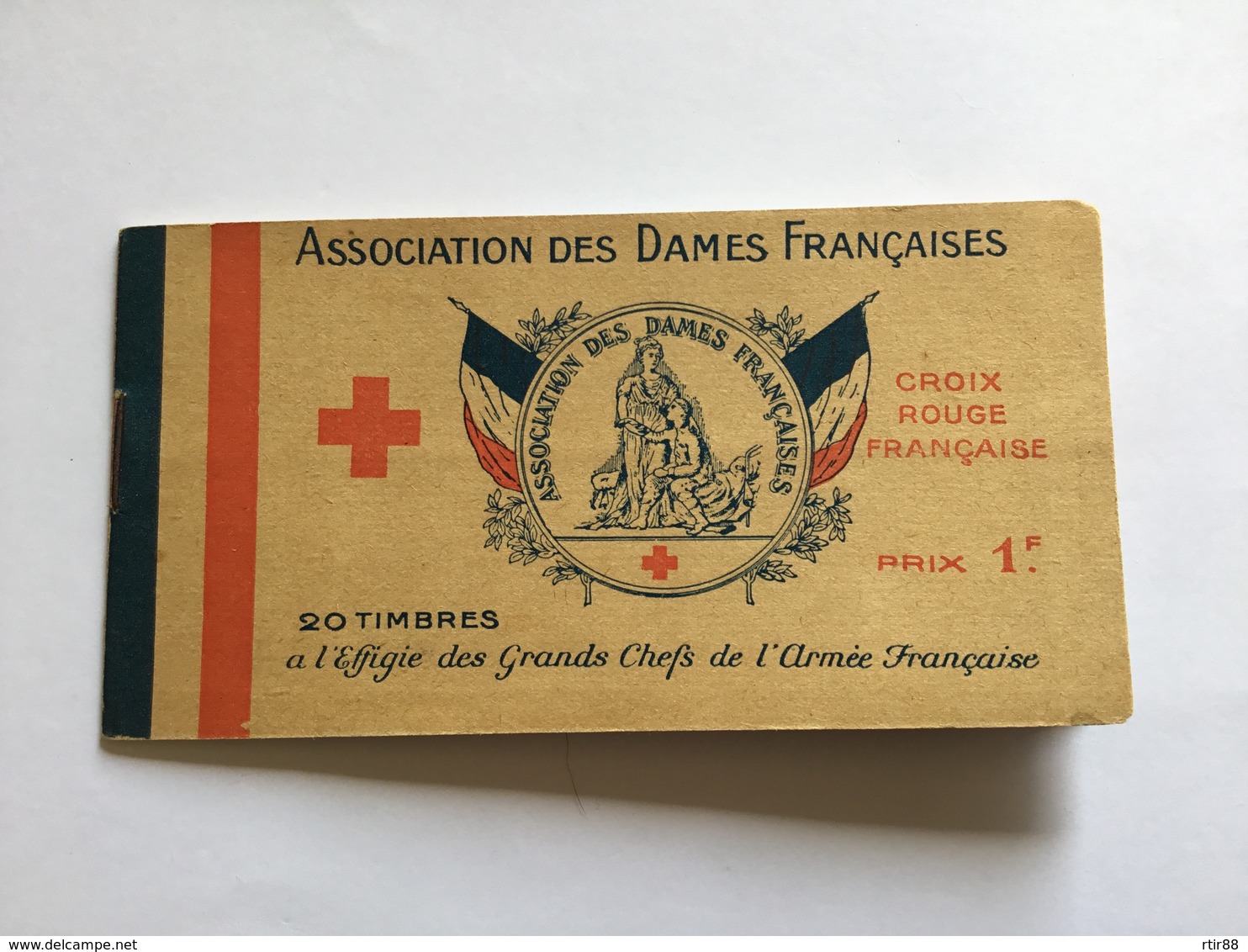 Rare Carnet De Timbres Croix Rouge Française Pour Les Blessés Effigie Des Chefs 1914-18 - 1914-18