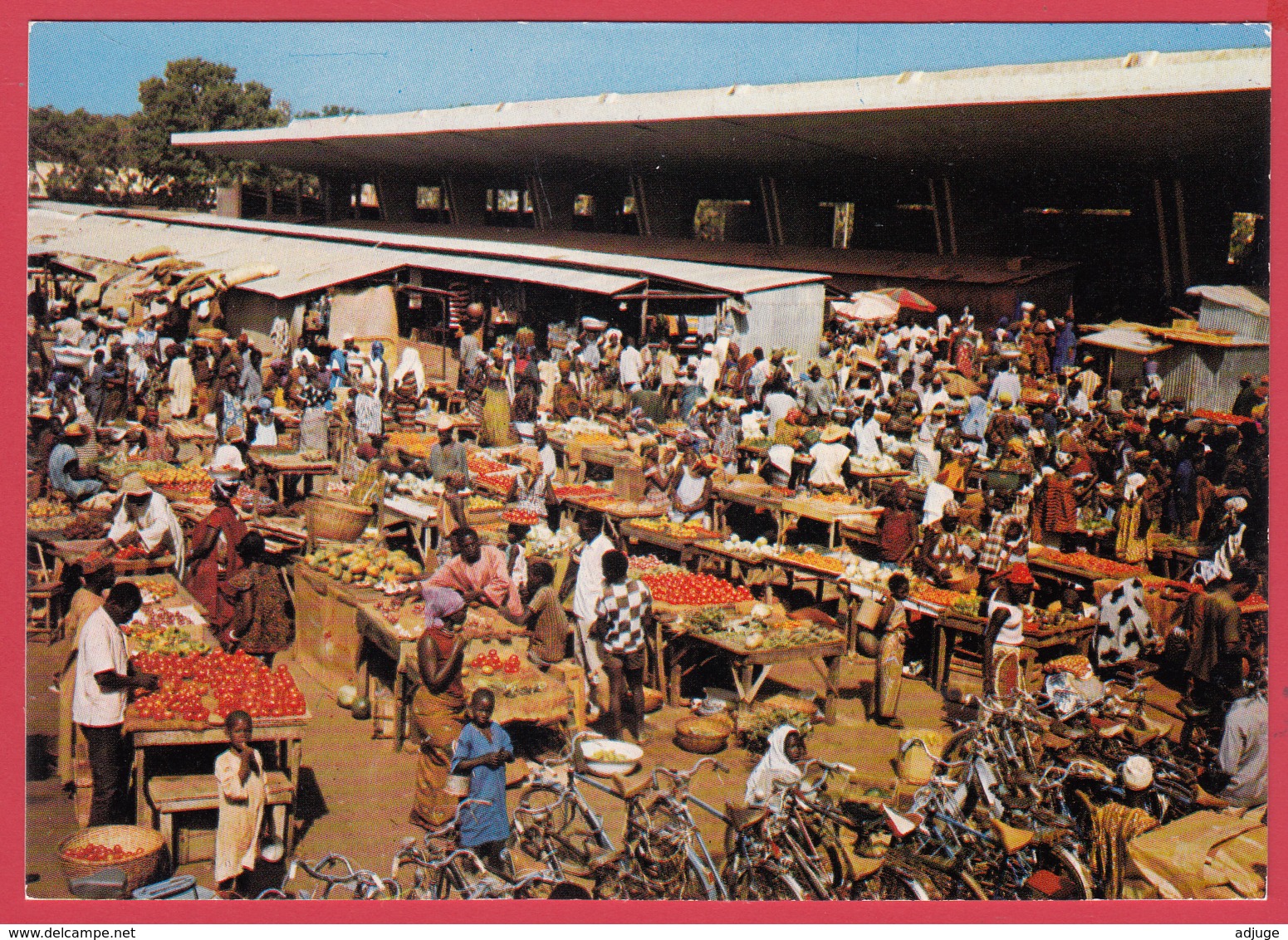 HAUTE-VOLTA - OUAGADOUGOU - Marché Aux Légumes _ Animation *2 SCANS *** - Burkina Faso