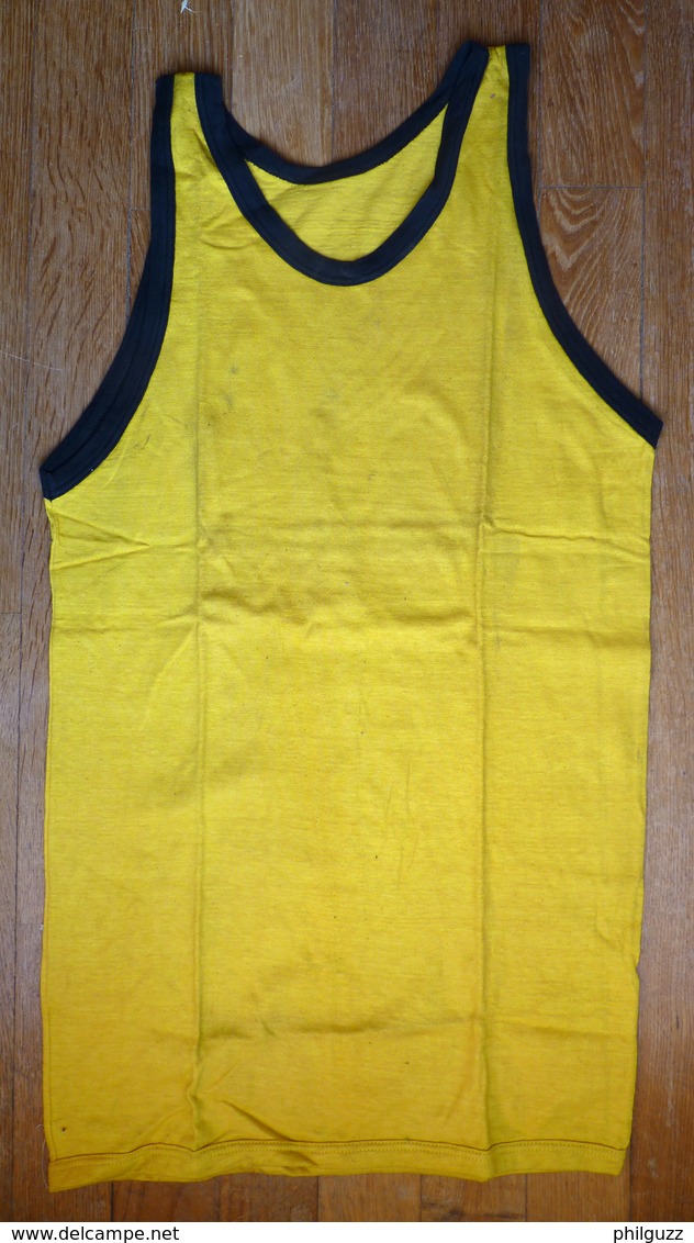 DEBARDEUR MAILLOT DE BASKET EN COTON JAUNE Liserets Noirs Années 40-50 - Andere & Zonder Classificatie