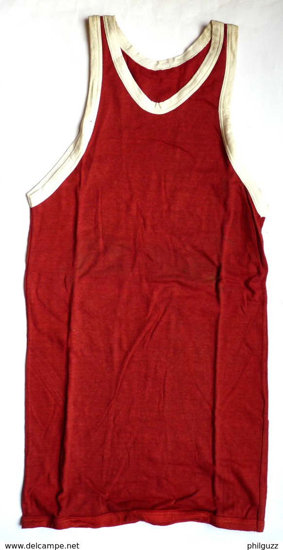 DEBARDEUR MAILLOT DE BASKET EN COTON ROUGE Liserets Blancs Années 40-50 - Andere & Zonder Classificatie