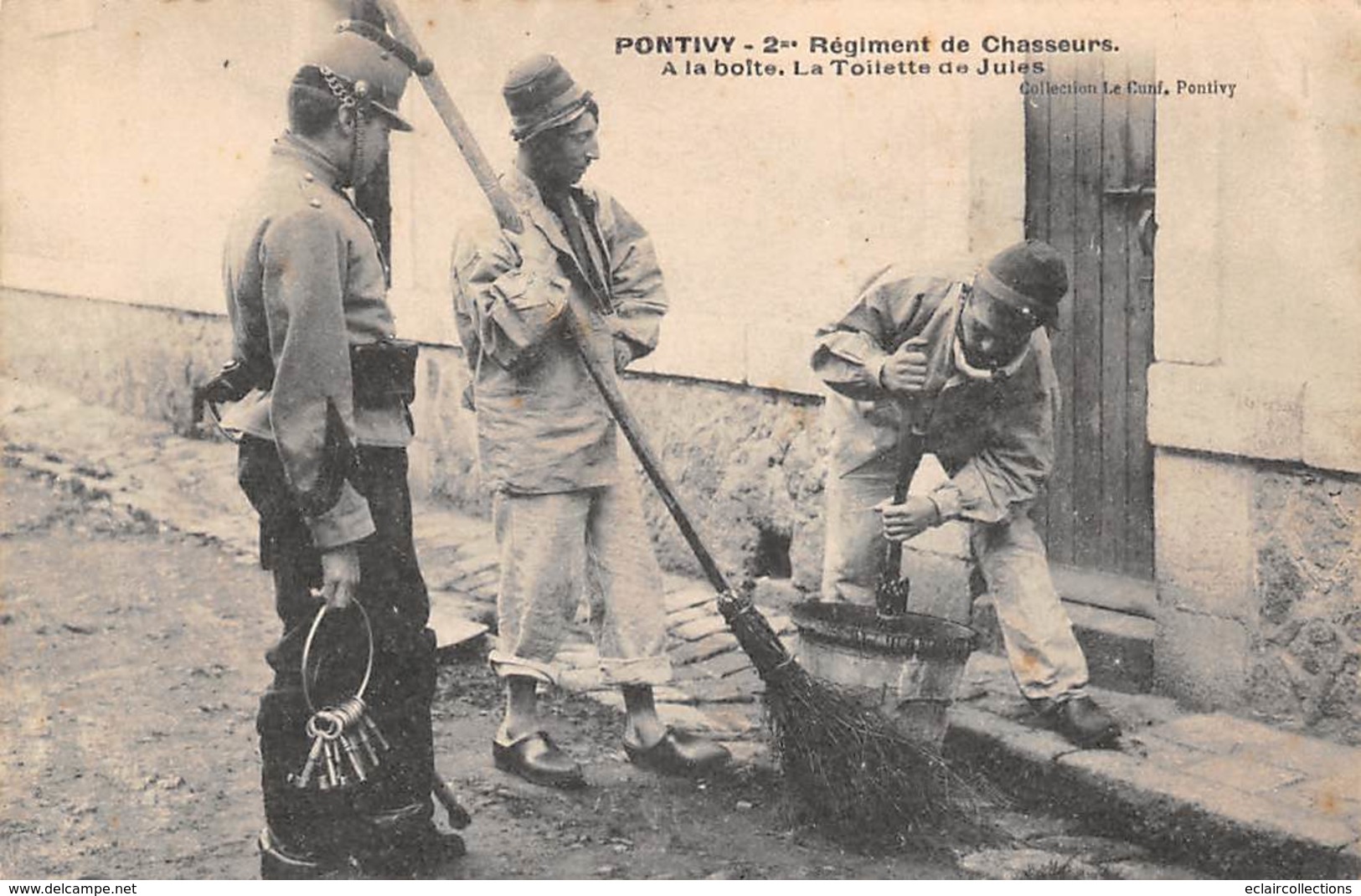 Pontivy          56      2ème Régiment De Chasseurs. La Toilette De Jules. Pot De Chambre ???       (Voir Scan) - Pontivy