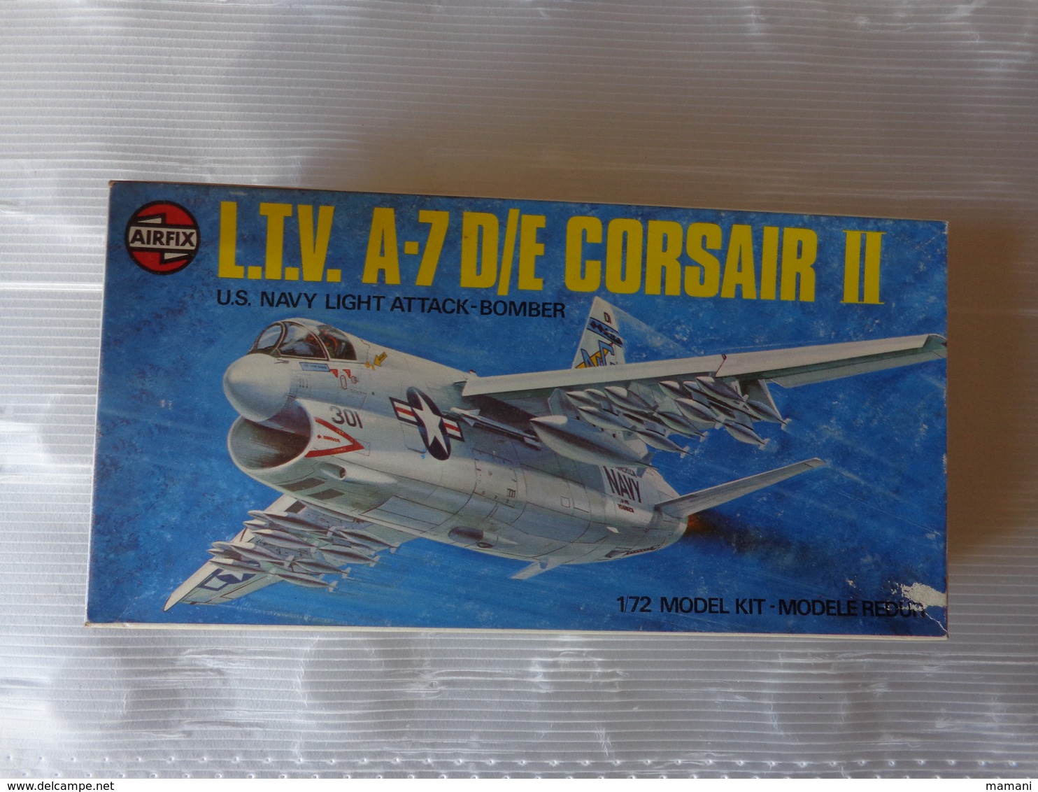 Maquette Avion Militaire-en Plastique-1/72 Airfix L.t.v. A-7 D/e Corsair II   Ref 03016 - Vliegtuigen