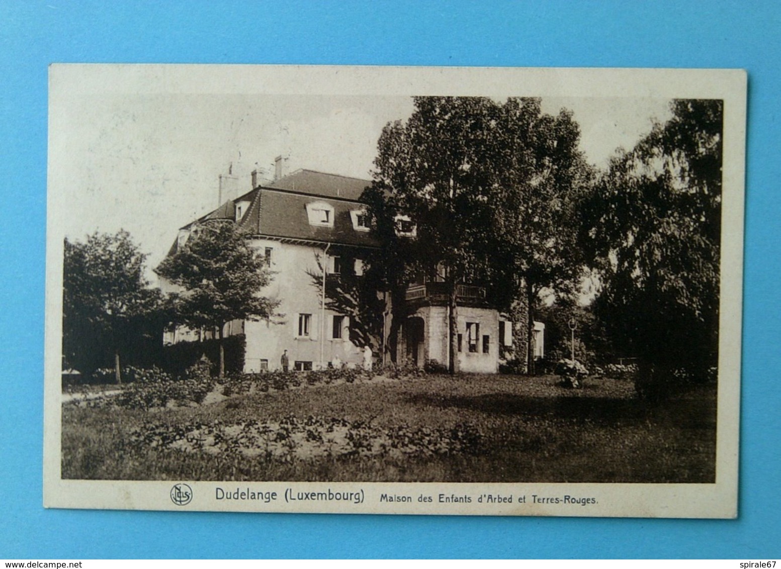 DUDELANGE - Maison Des Enfants D'Arbed Et Terres-Rouges - Dudelange