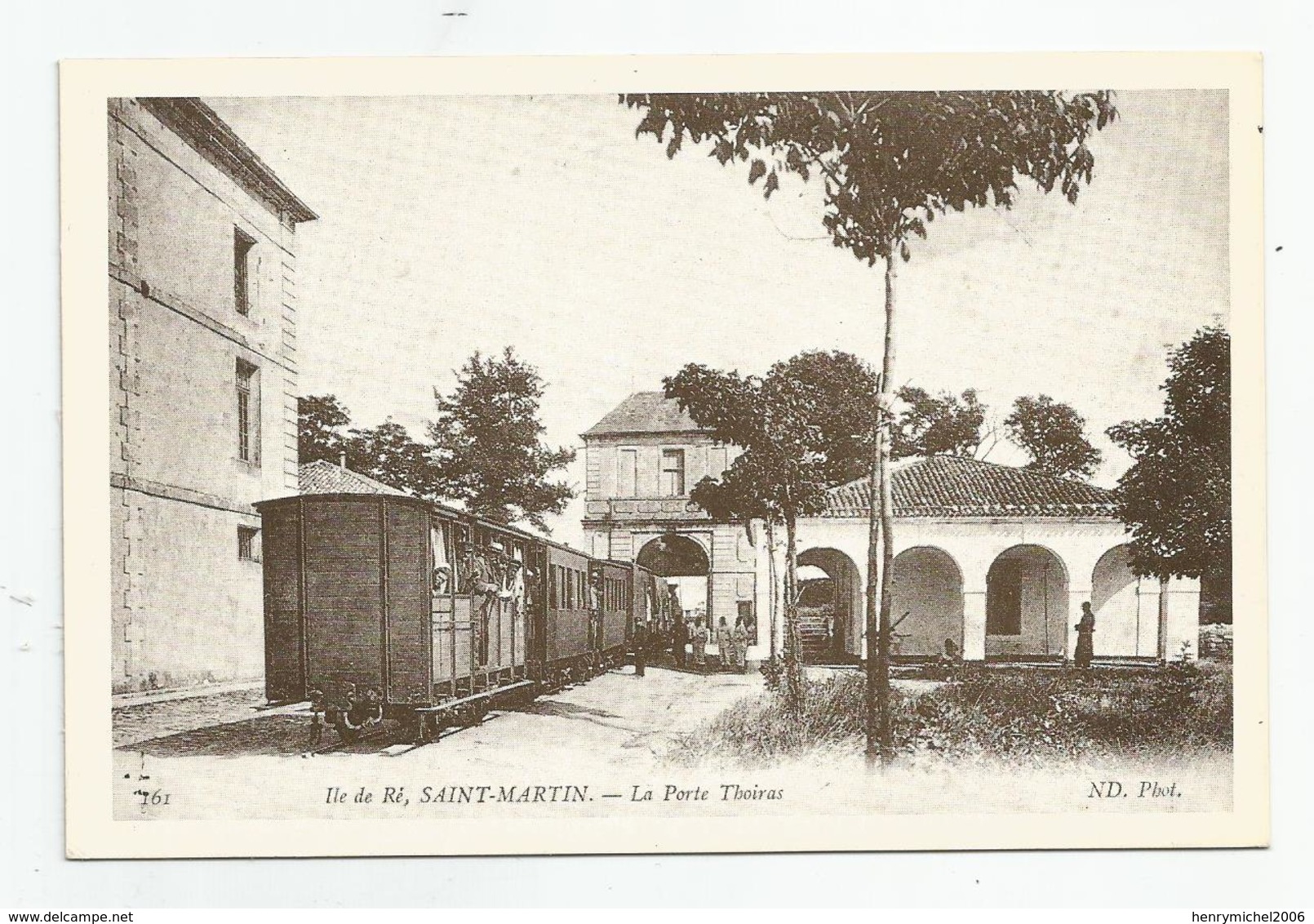 17 Ile De Ré Train A Vapeur Sous La Porte Thoiras A St Martin Carte Repro Ed Genet La Caillerie Gémozac - Ile De Ré