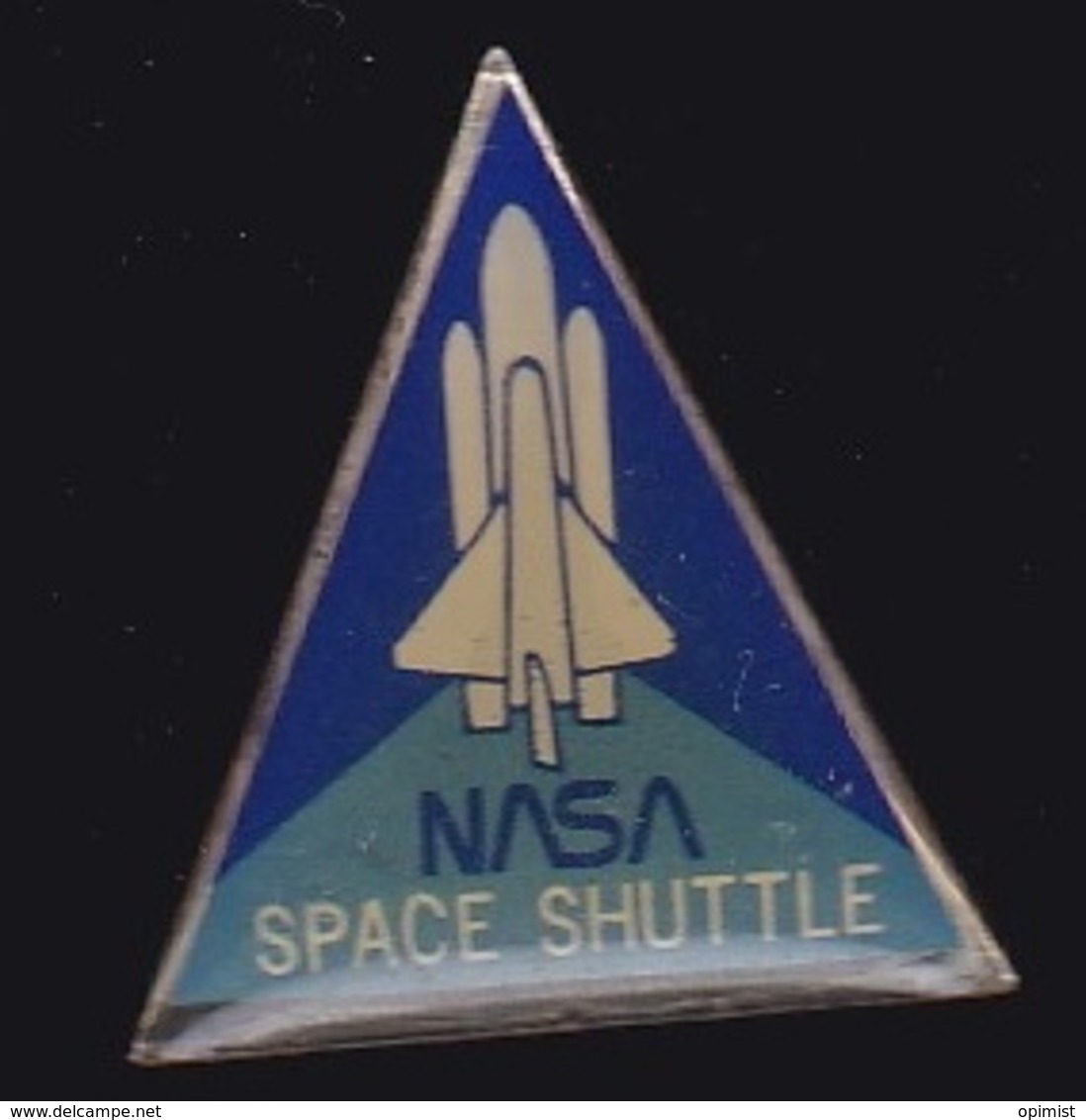 64156- Pin's -National Aeronautics And Space Administration.NASA.Fusée.Espace. - Espace