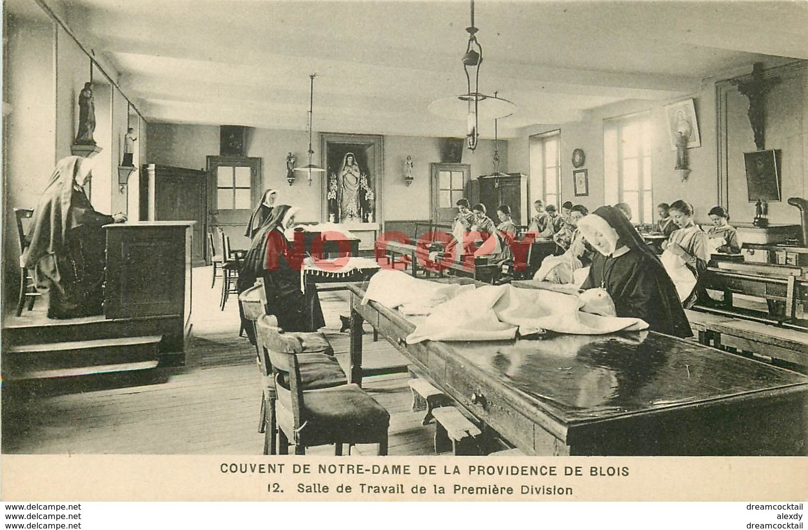 SL 41 BLOIS. Salle Travail Couvent Notre-Dame De La Providence Avec Bonnes Soeurs - Blois