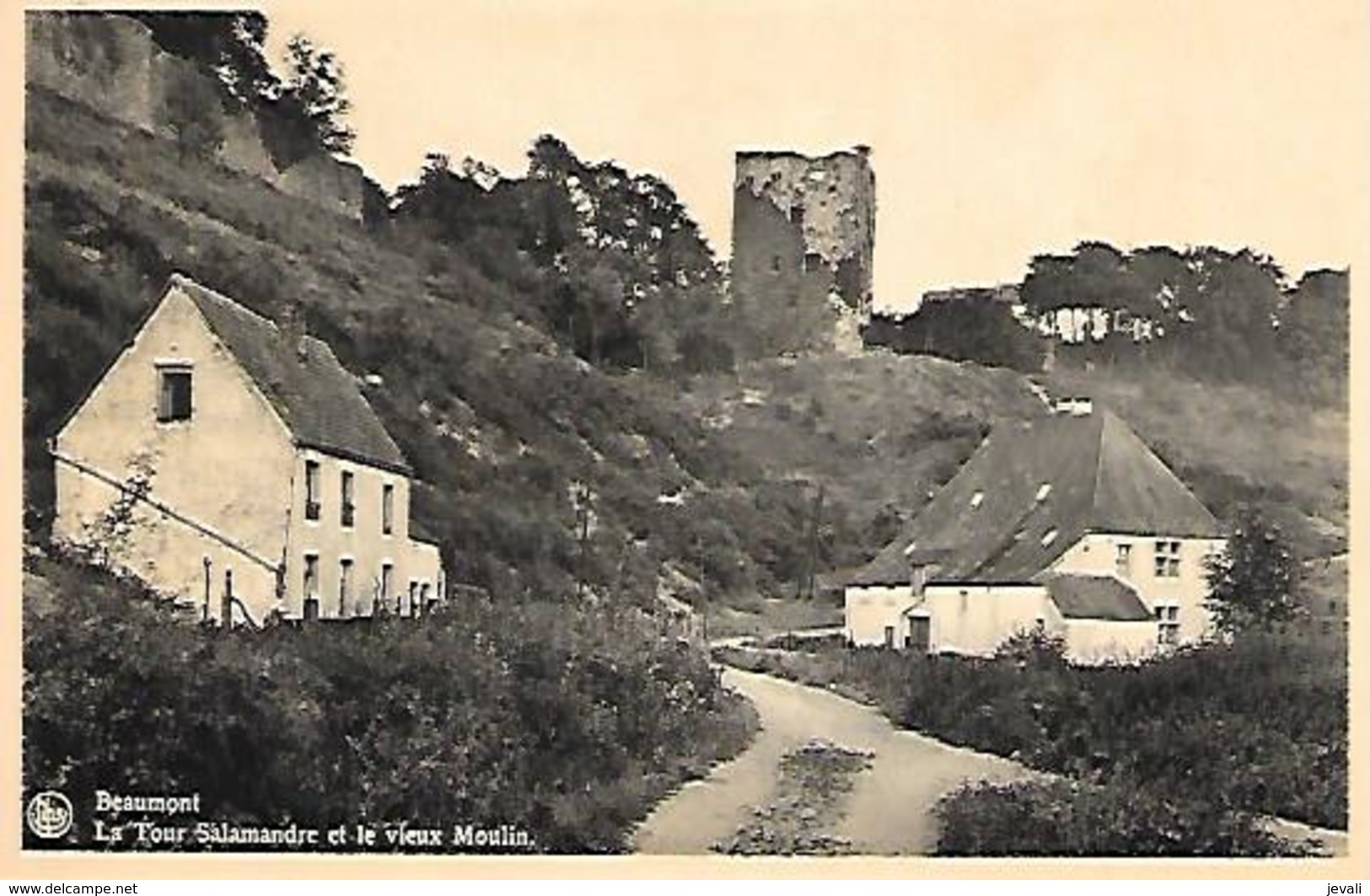 CPA / AK / PK   - BEAUMONT  La Tour Salamandre Et Le Vieux Moulin - Beaumont