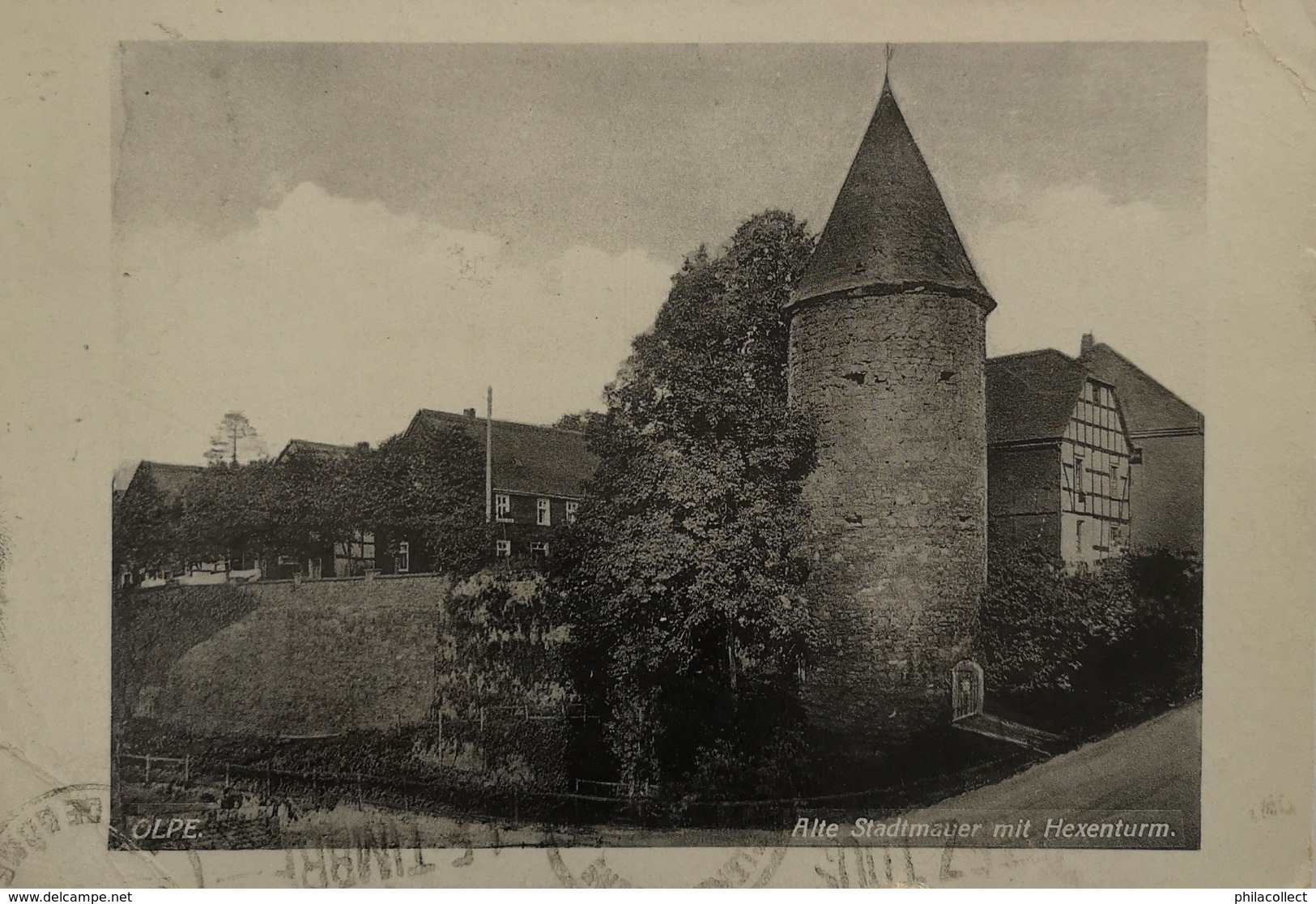 Olpe (NRW) Alte Stadtmauer Mit Hexenturm 1934 Kleine Eck Falte - Olpe