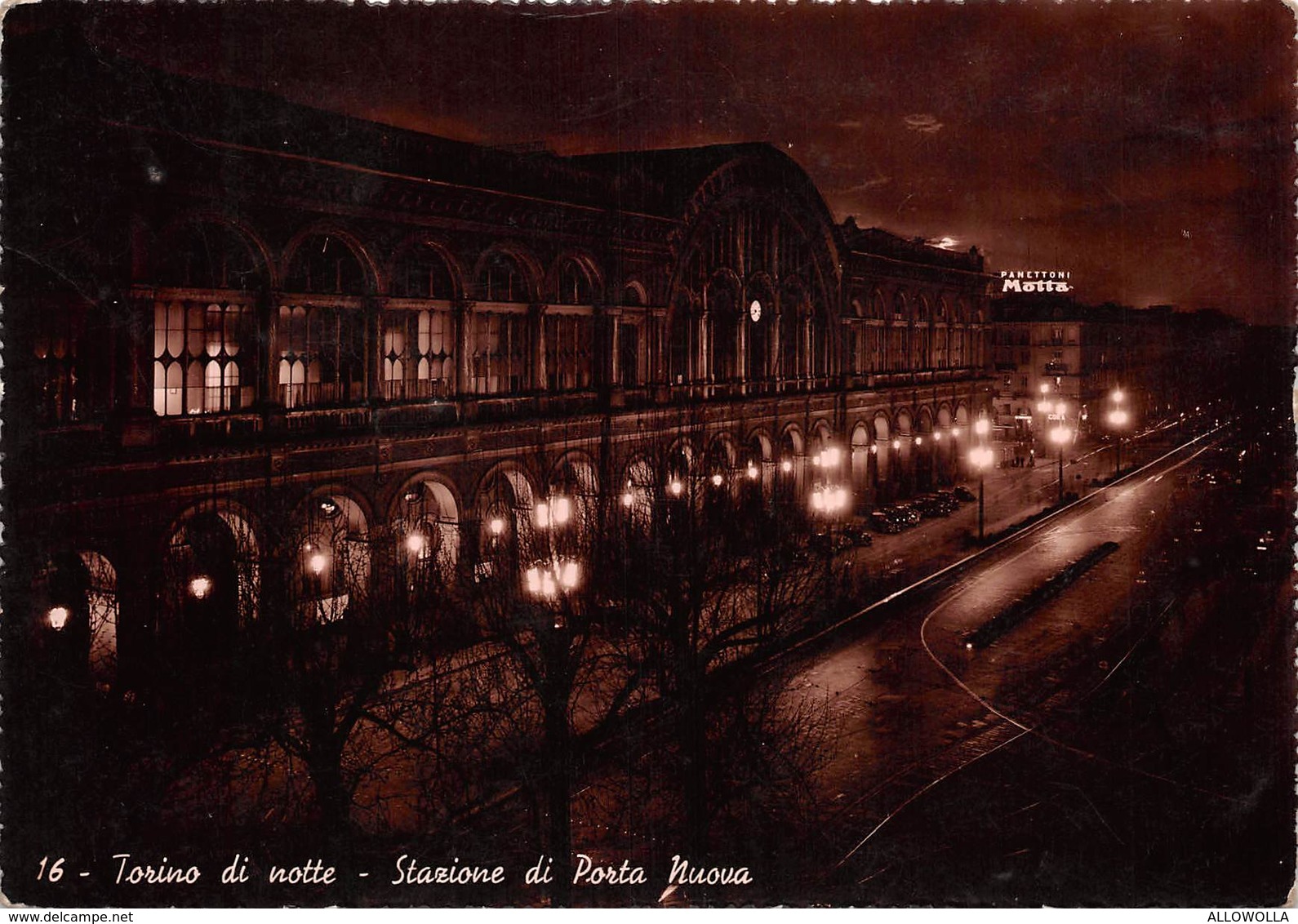 7560 " TORINO DI NOTTE-STAZIONE DI PORTA NUOVA "PUBBLICITA' LUMINOSA PANETTONI MOTTA-CART. POST. ORIG.  SPED.1951 - Stazione Porta Nuova