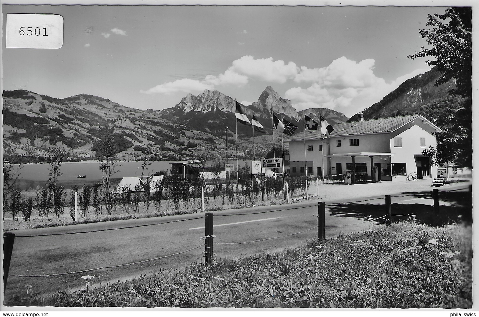 Camping Nord-Süd Am Lauerzersee Mit Mythen - Lauerz