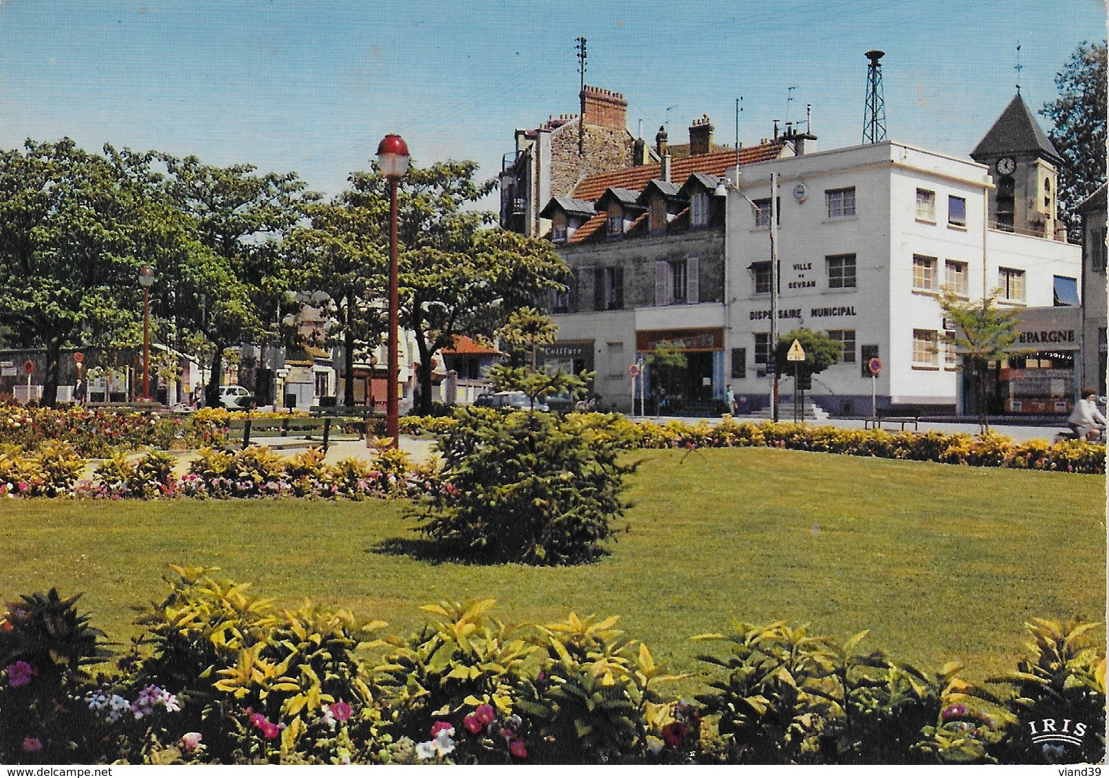 Sevran - Place Gaston Bussière - Sevran