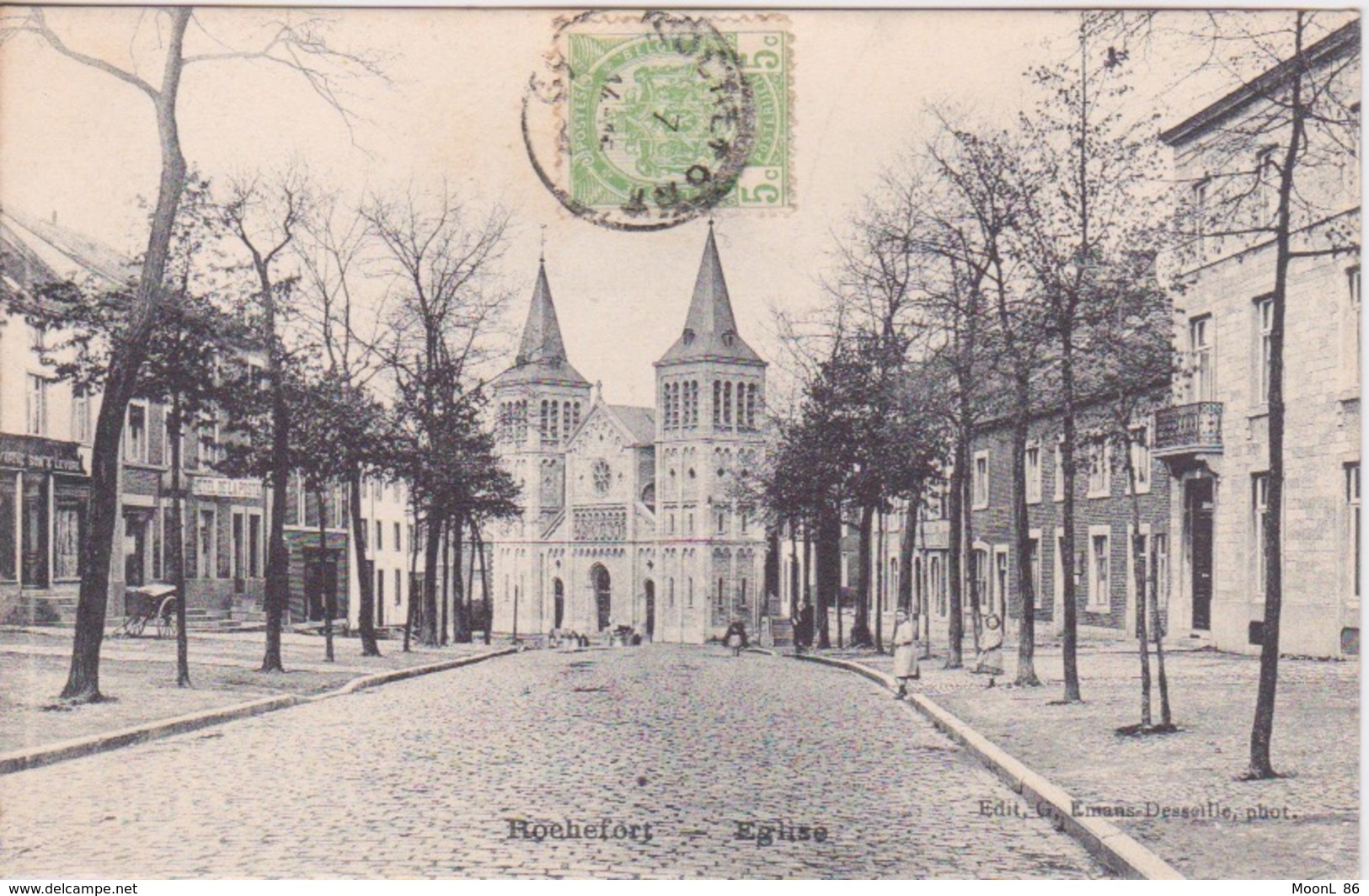 BELGIQUE  - NAMUR - ROCHEFORT - RUE VERS  L'EGLISE - Rochefort